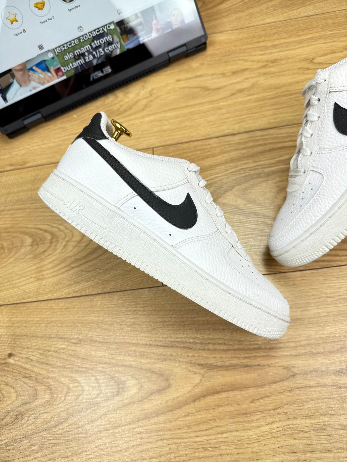 Nike Air Force 1 Low (37.5)
