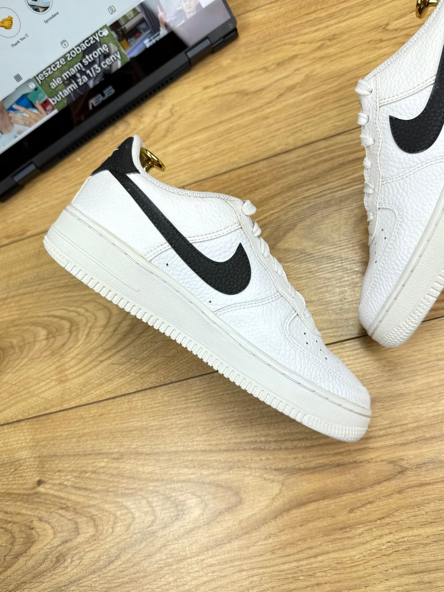Nike Air Force 1 Low (37.5)