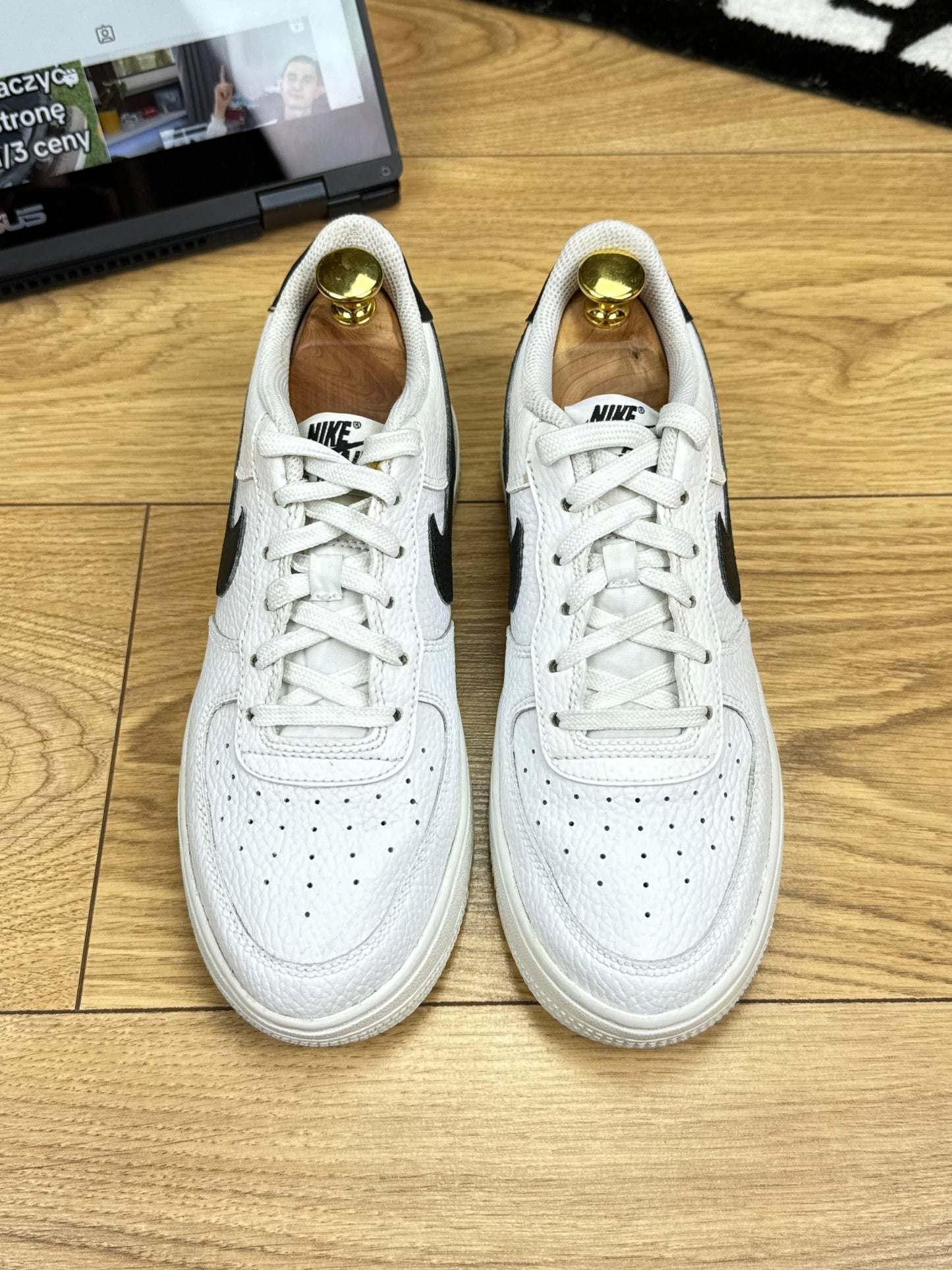 Nike Air Force 1 Low (37.5)