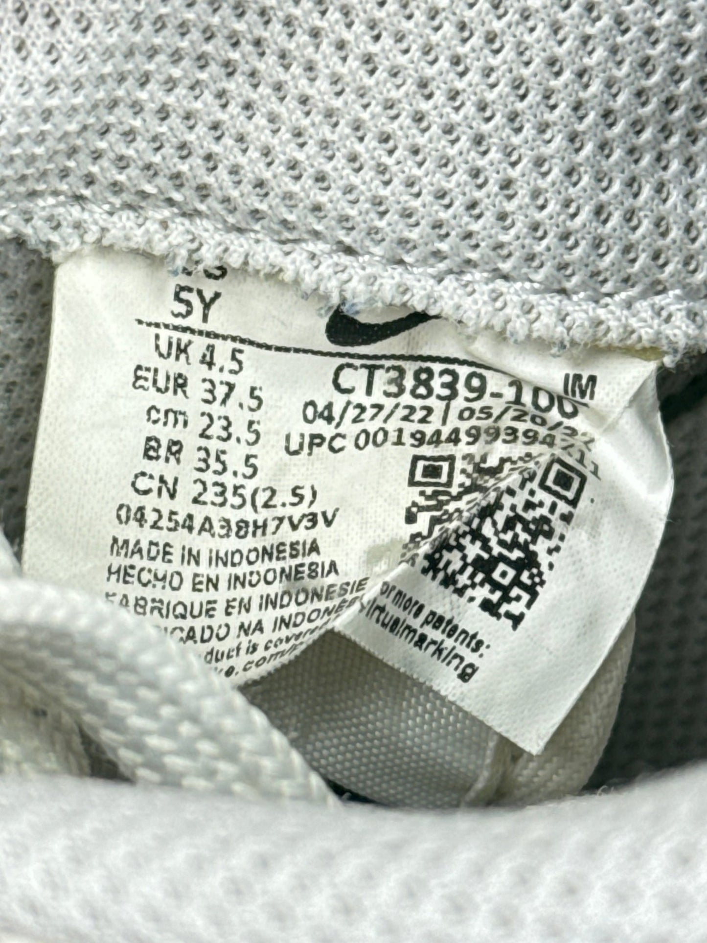 Nike Air Force 1 Low (37.5)