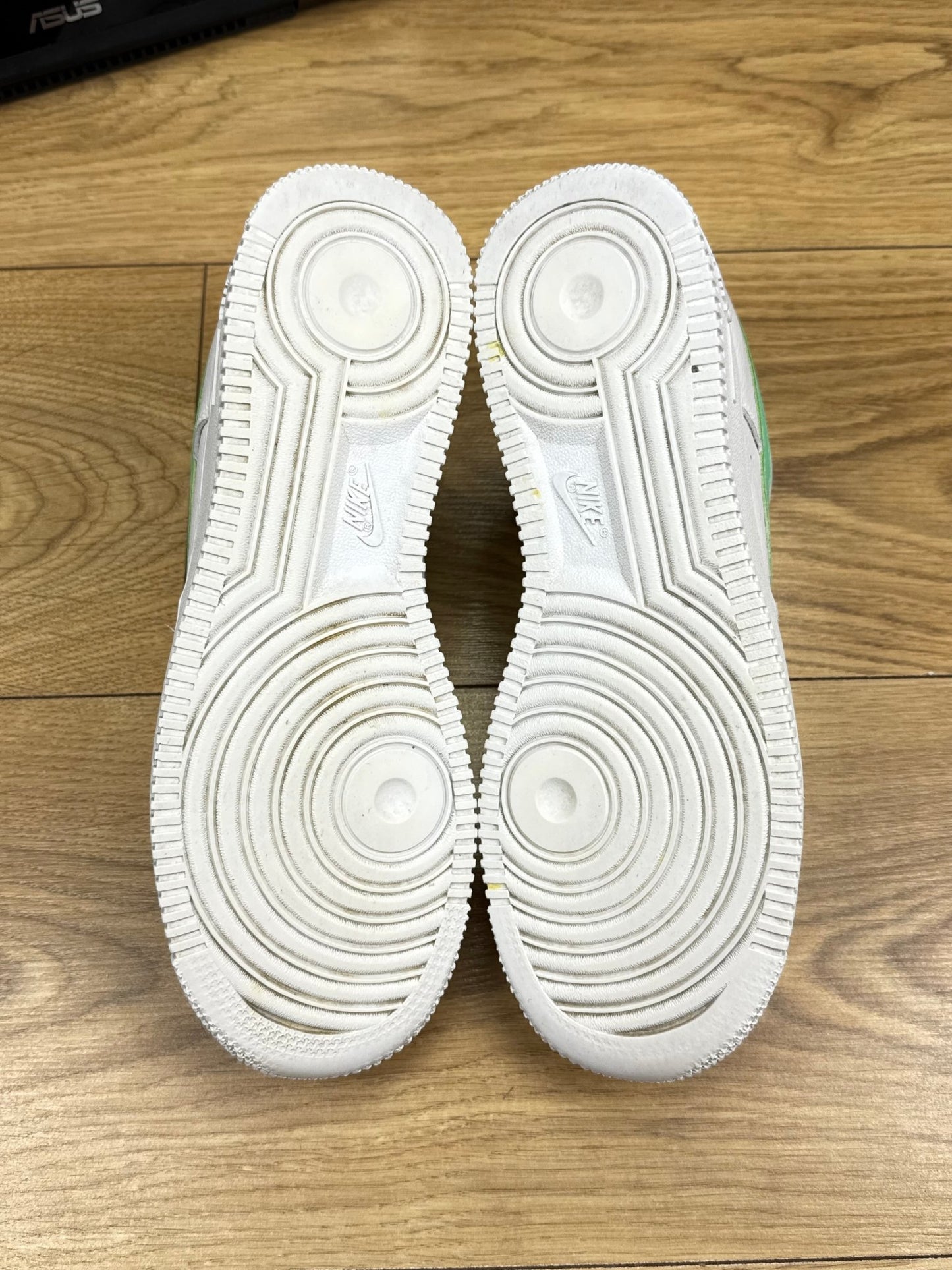 Nike Air Force 1 Low (40.5)