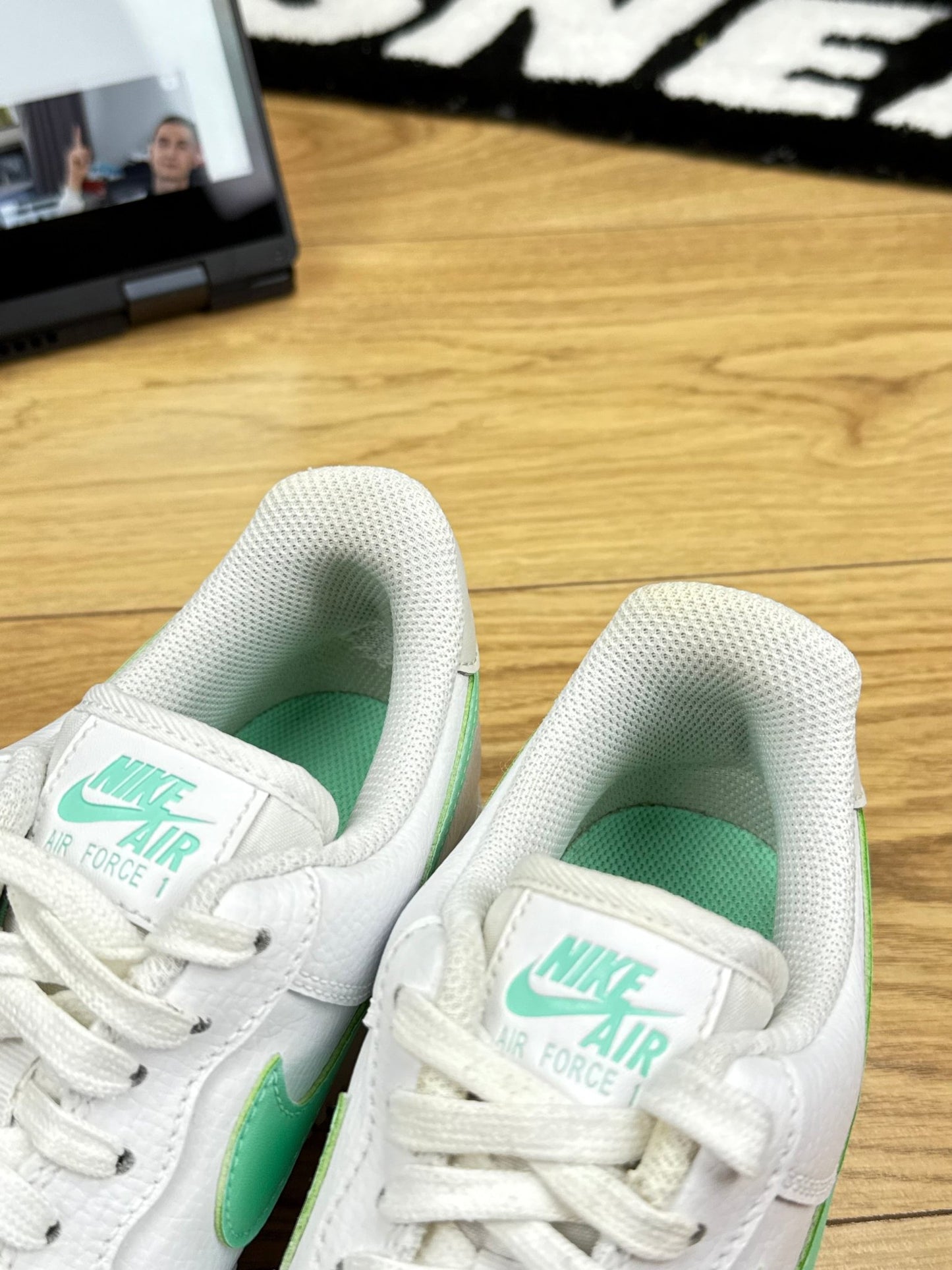 Nike Air Force 1 Low (40.5)