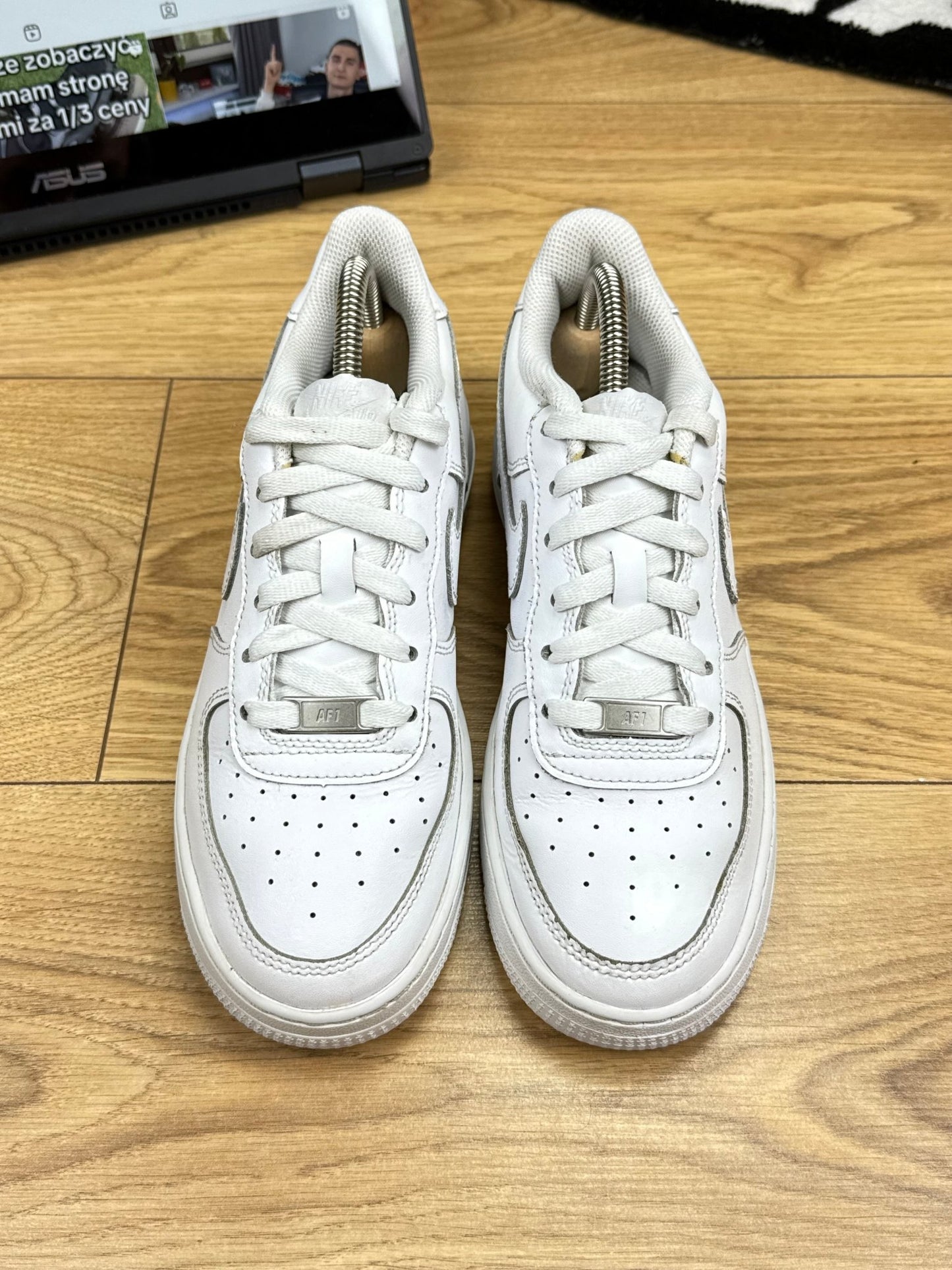 Nike Air Force 1 Low (38.5)