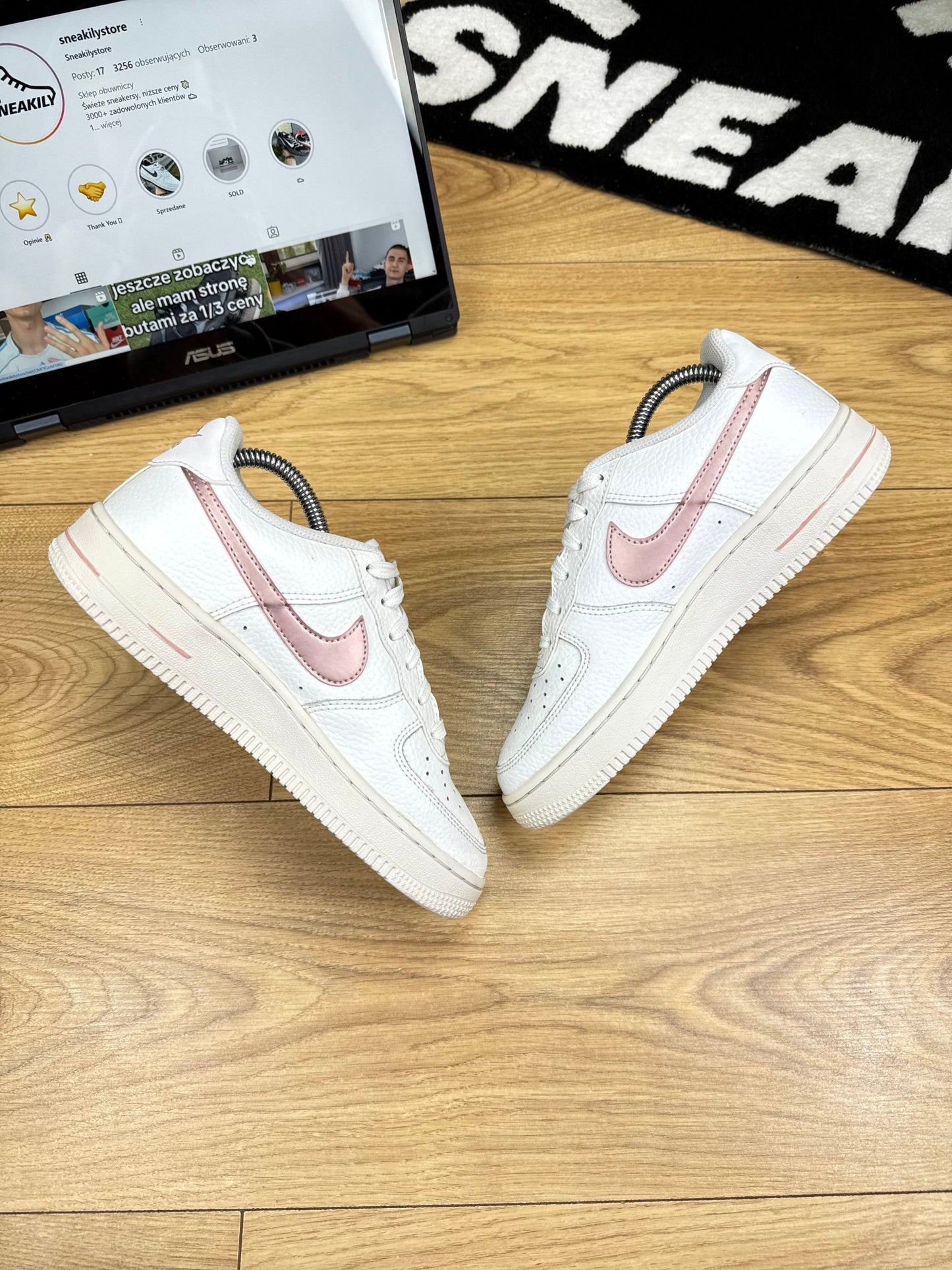 Nike Air Force 1 Low (37.5)