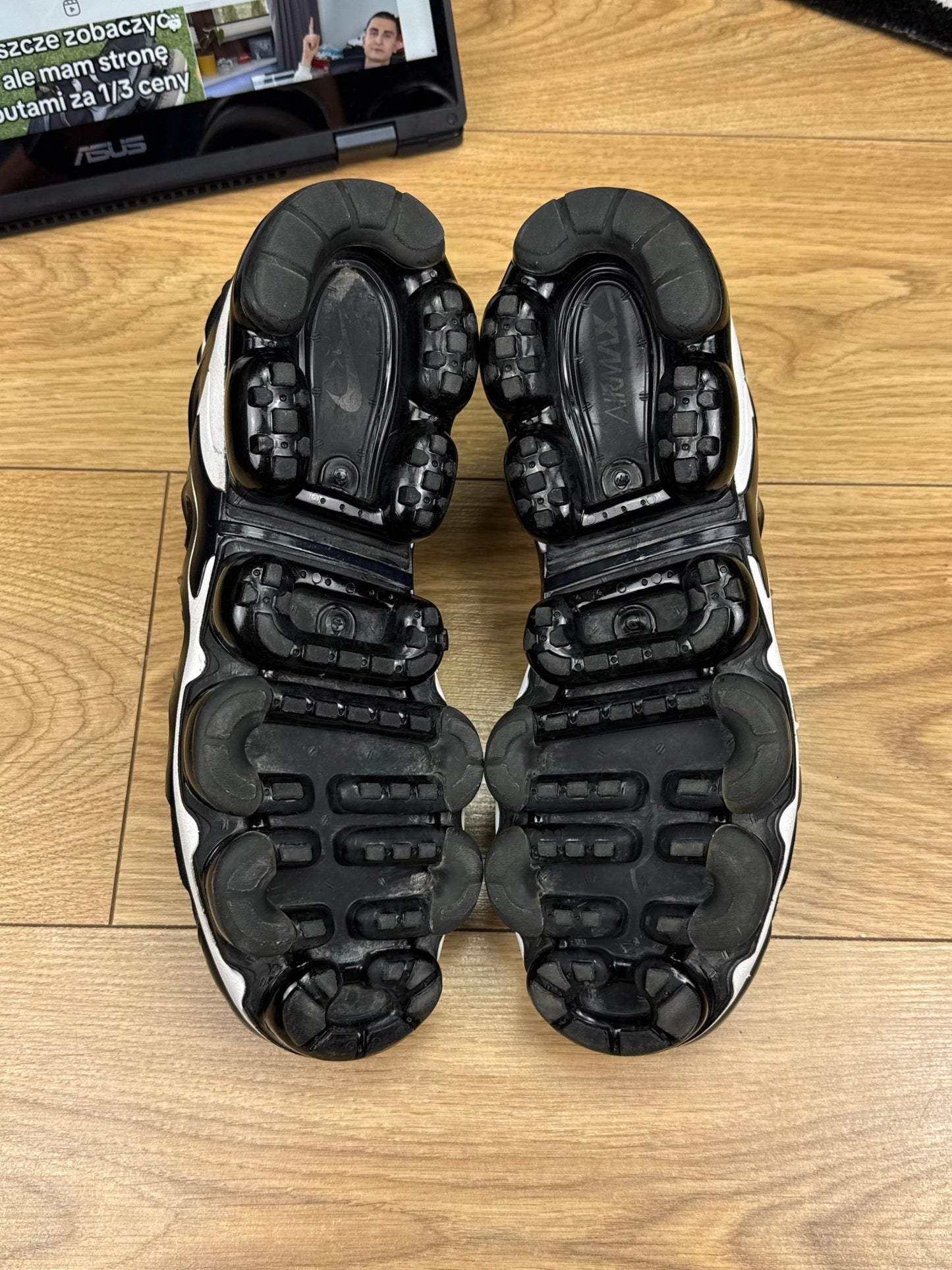 Nike Air Vapormax Plus (43)