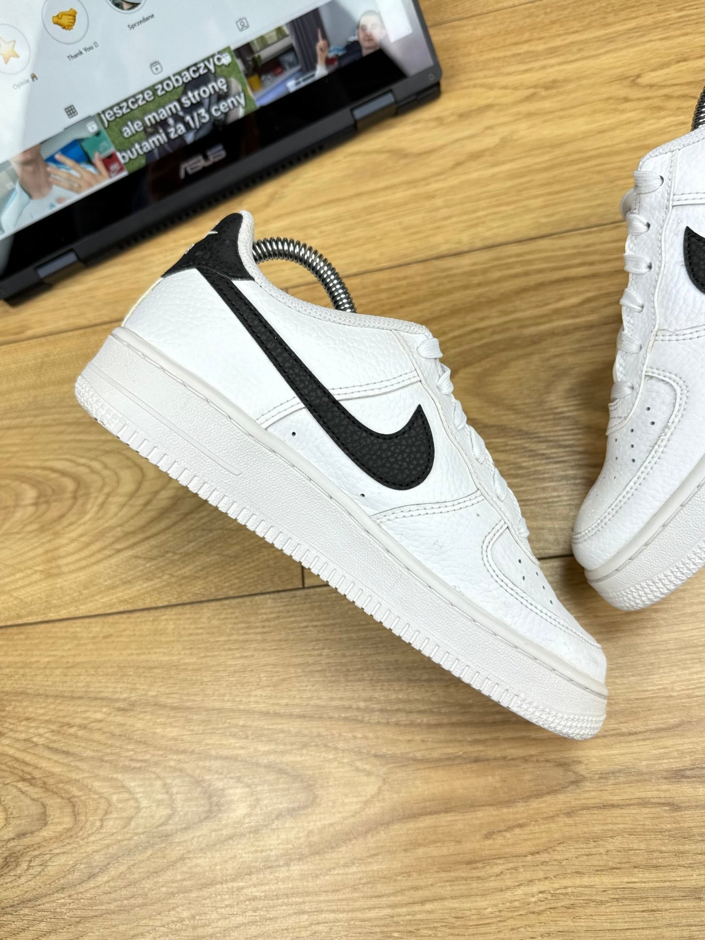 Nike Air Force 1 Low (37.5)