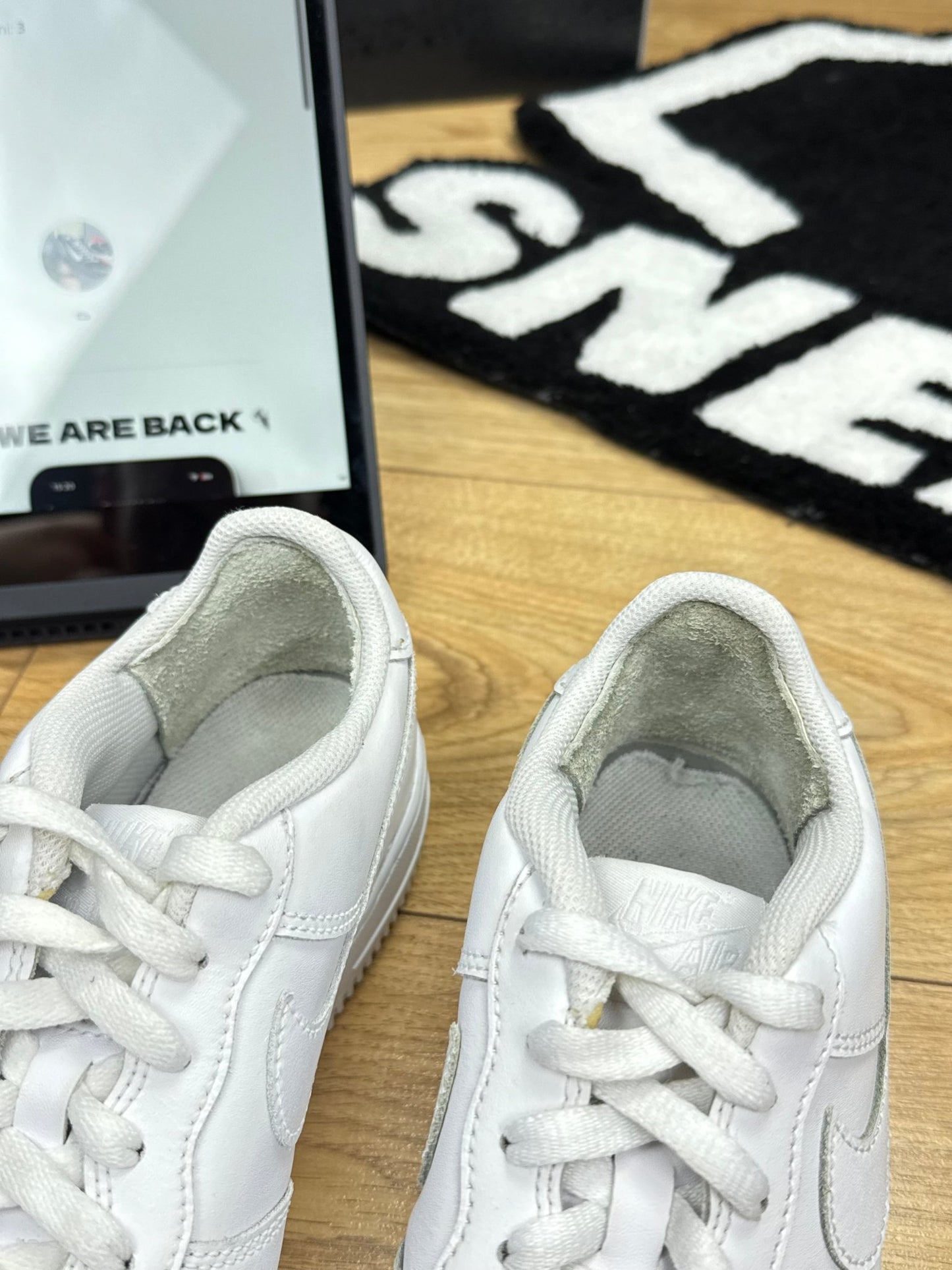 Nike Air Force 1 Low (39)