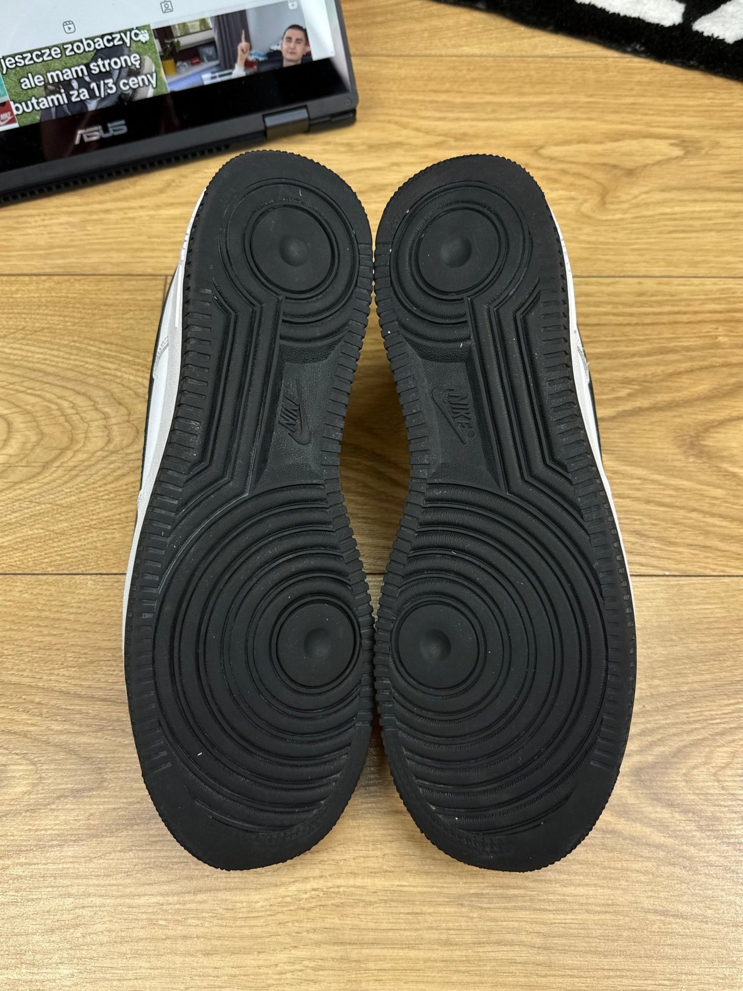 Nike Air Force 1 Low (44.5)