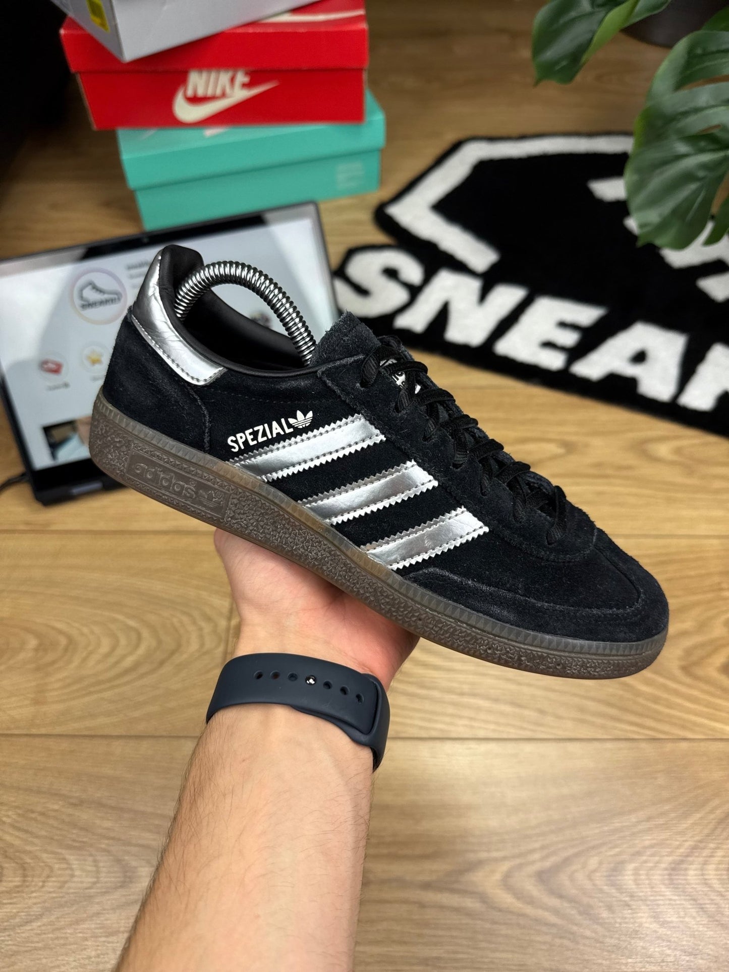 Adidas Spezial (40)