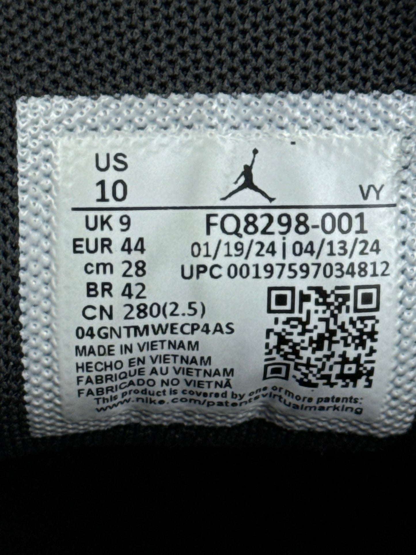 Nike Air Jordan Max Aura 6 (44)