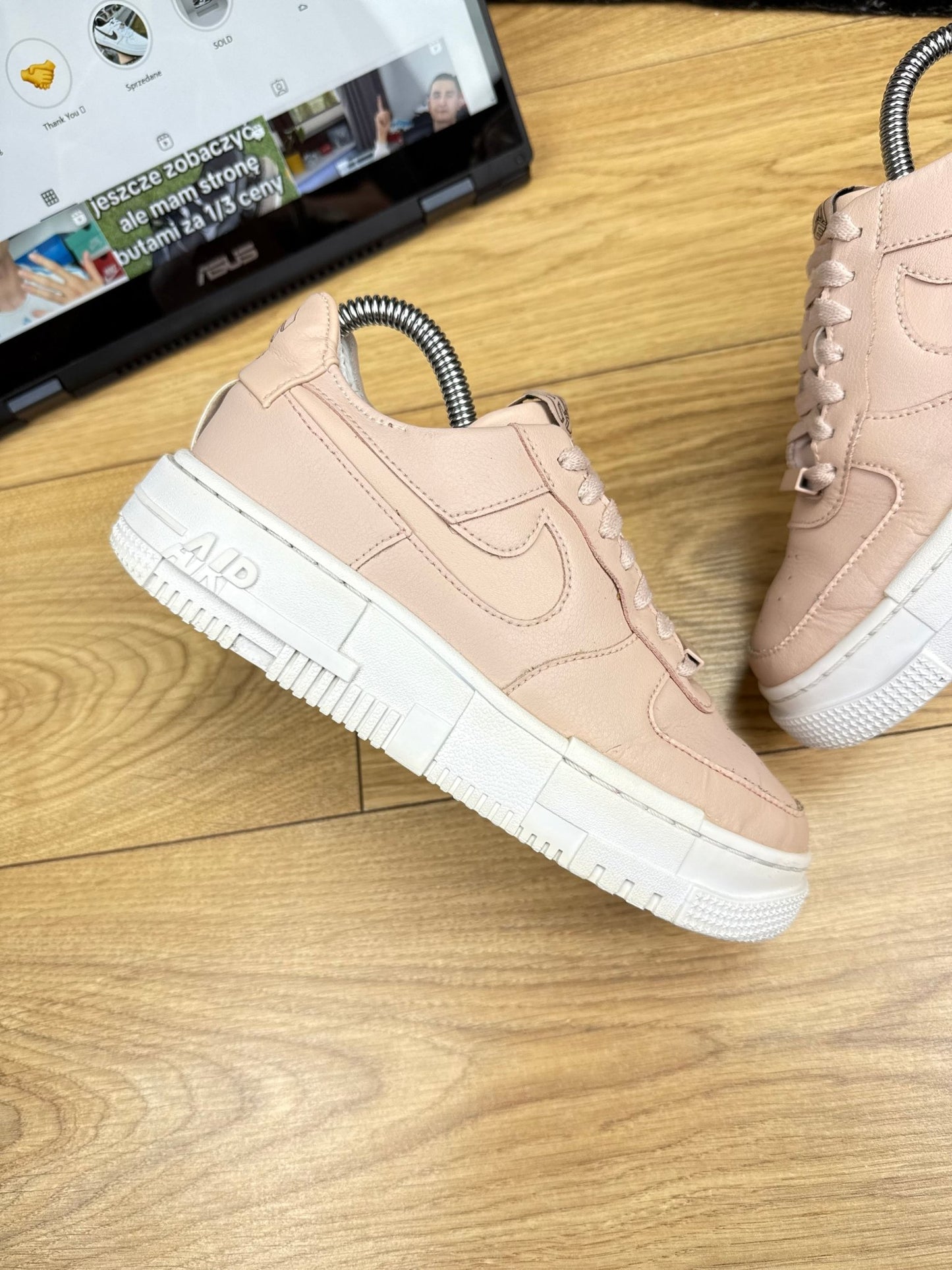 Nike Air Force 1 Pixel (36.5)