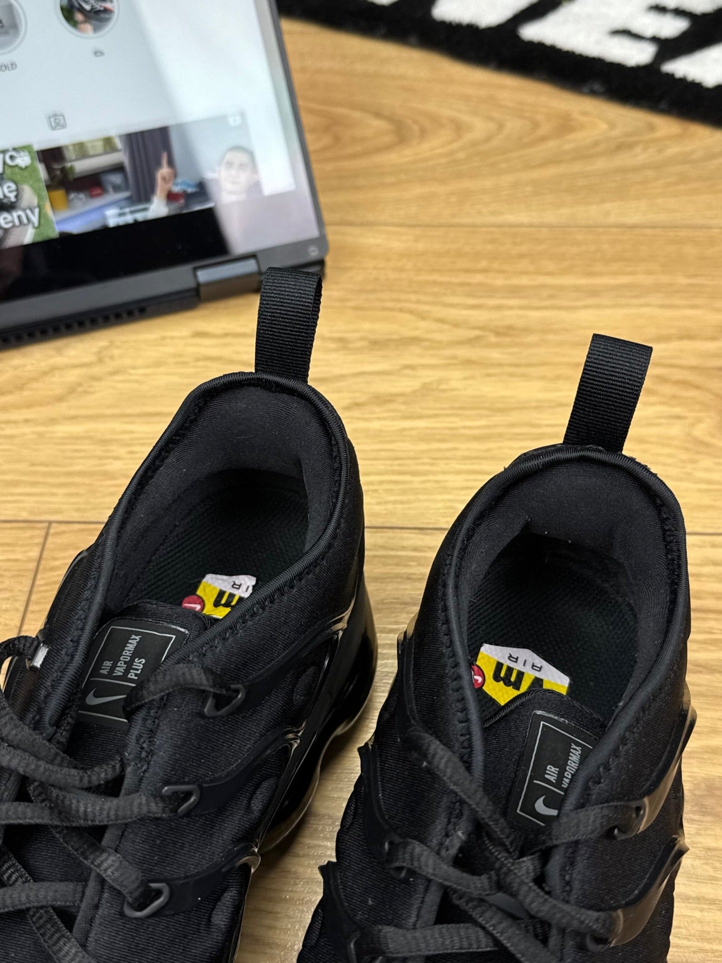 Nike Air Vapormax Plus (41)