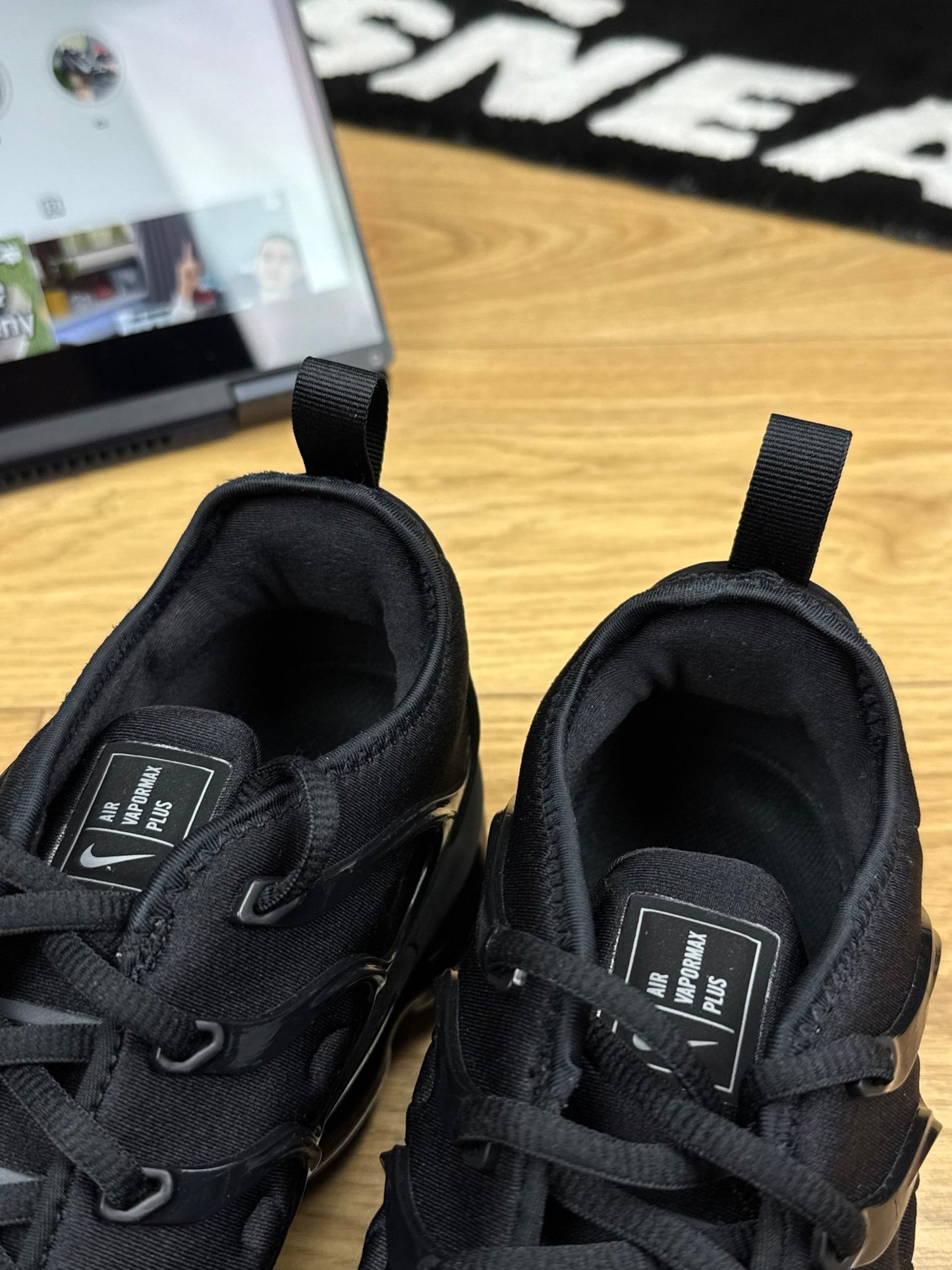 Nike Air Vapormax Plus (44)