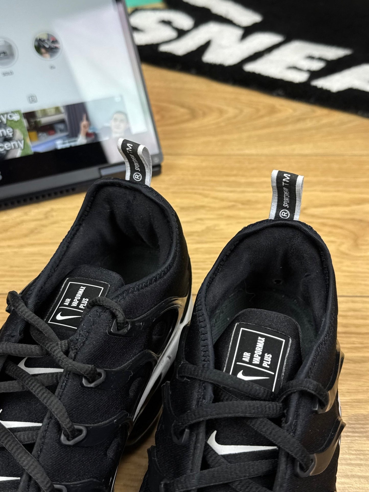 Nike Air Vapormax Plus (45)