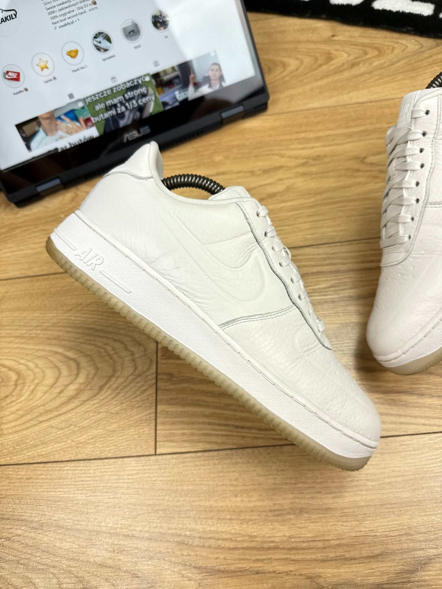Nike Air Force 1 Low (42)