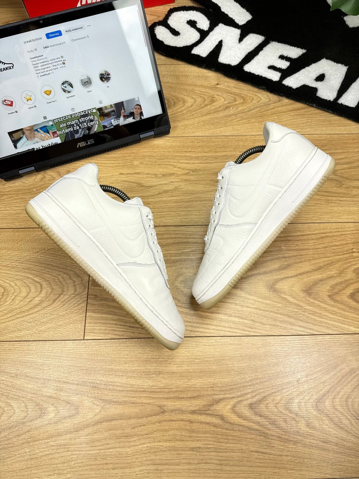 Nike Air Force 1 Low (42)