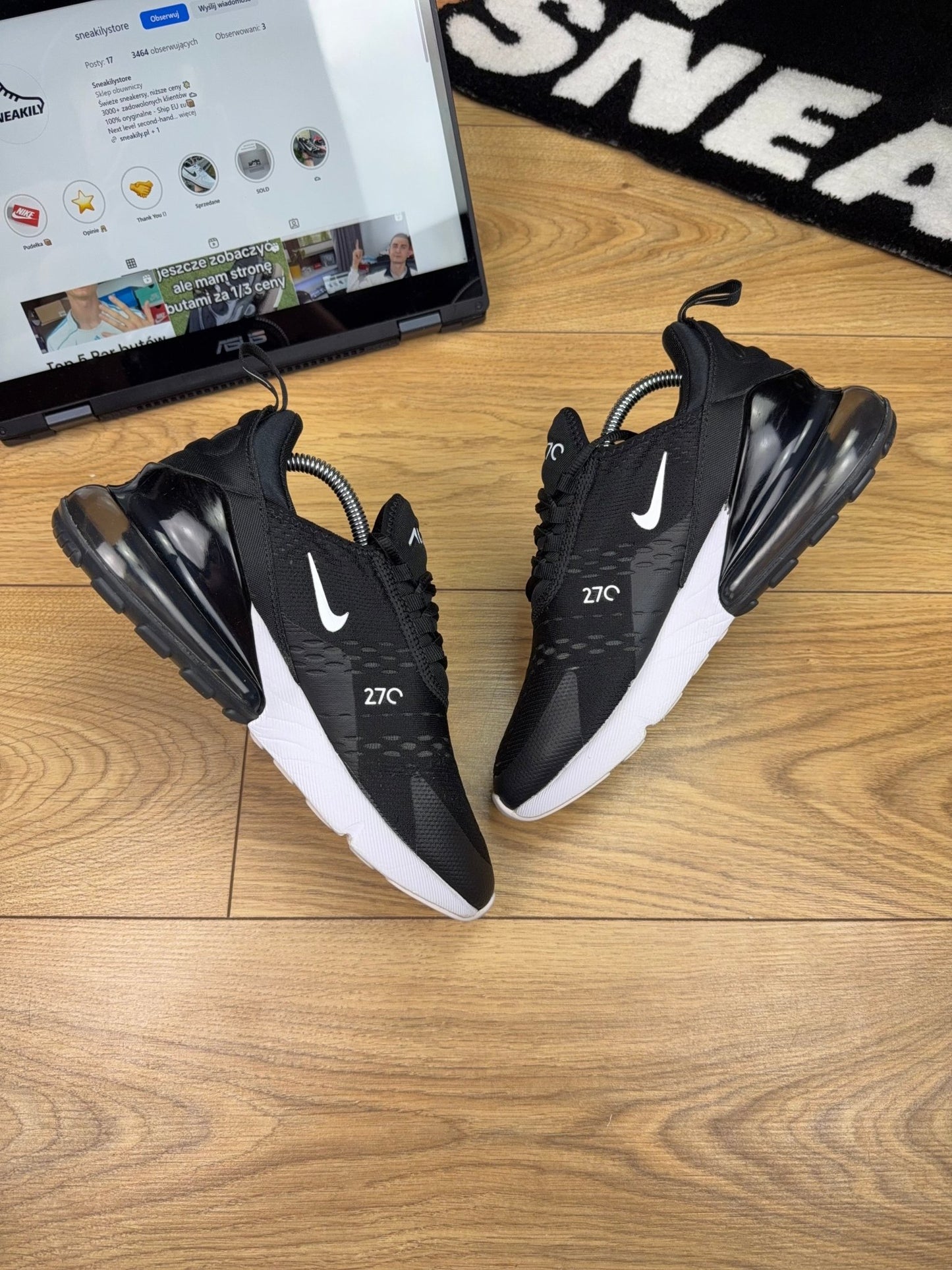 Nike Air Max 270 (40)