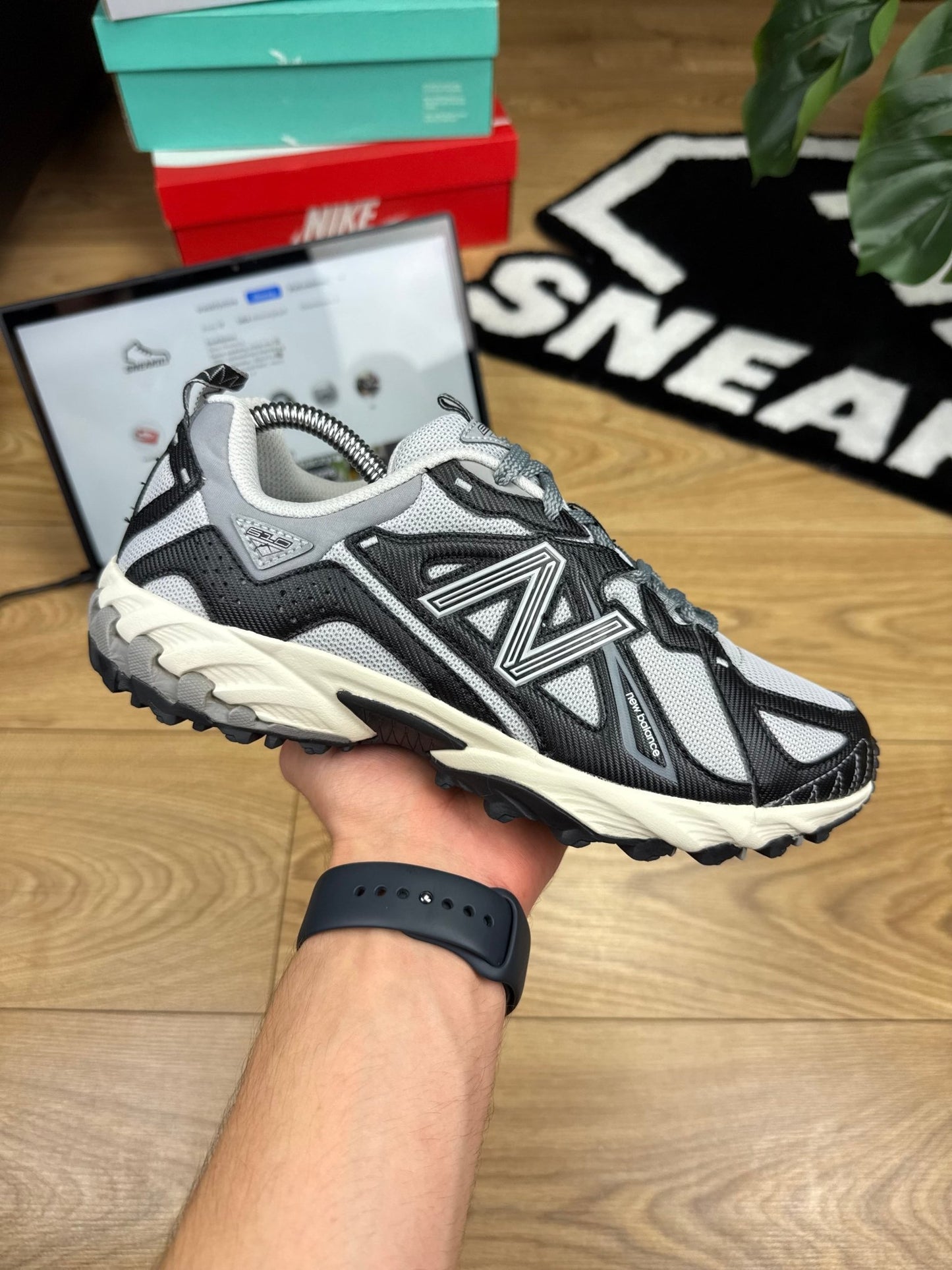 New Balance ML610 (40)