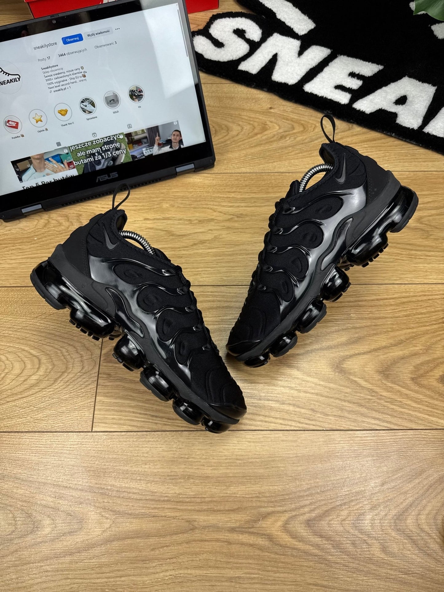 Nike Air Vapormax Plus (41)