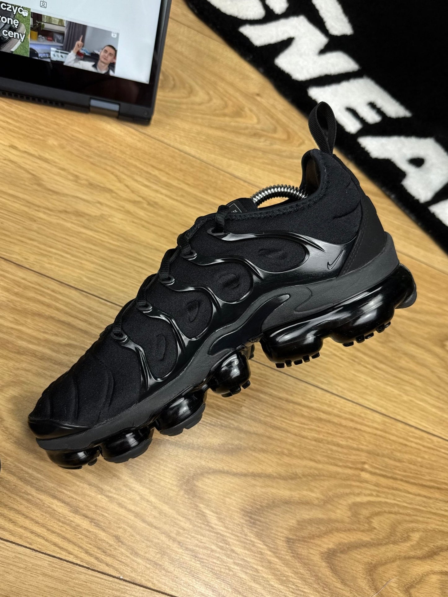 Nike Air Vapormax Plus (41)