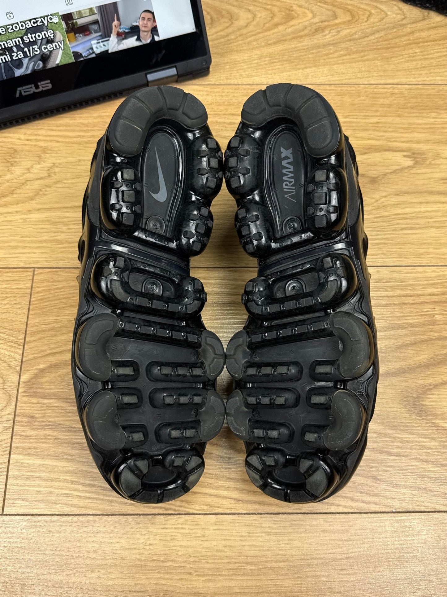 Nike Air Vapormax Plus (41)
