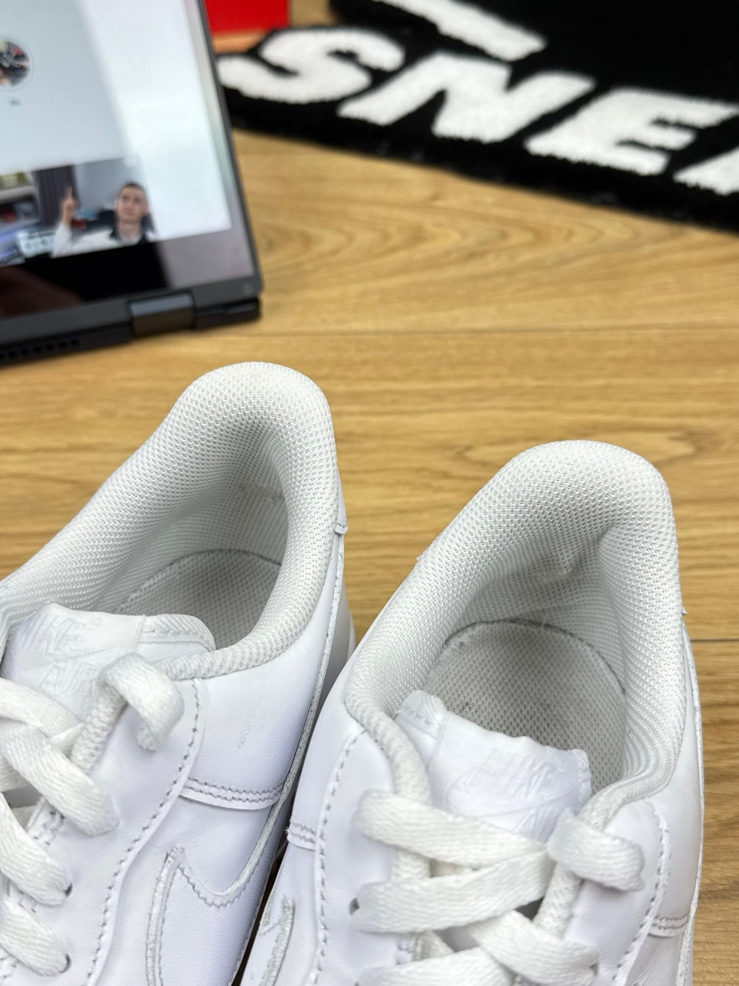 Nike Air Force 1 Low (44.5)