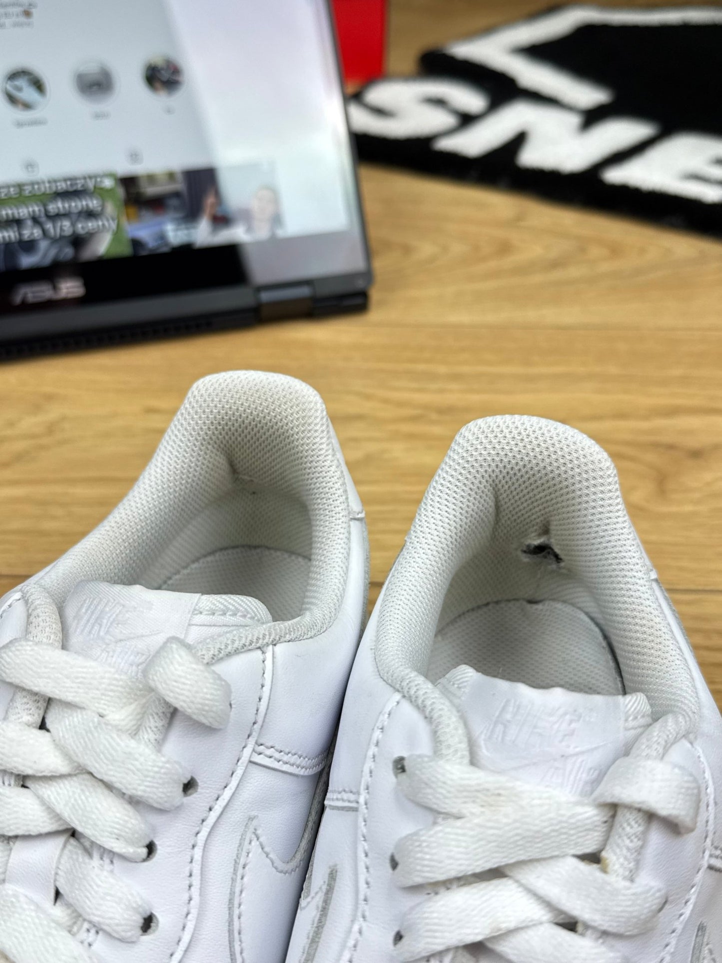 Nike Air Force 1 Low (42.5)
