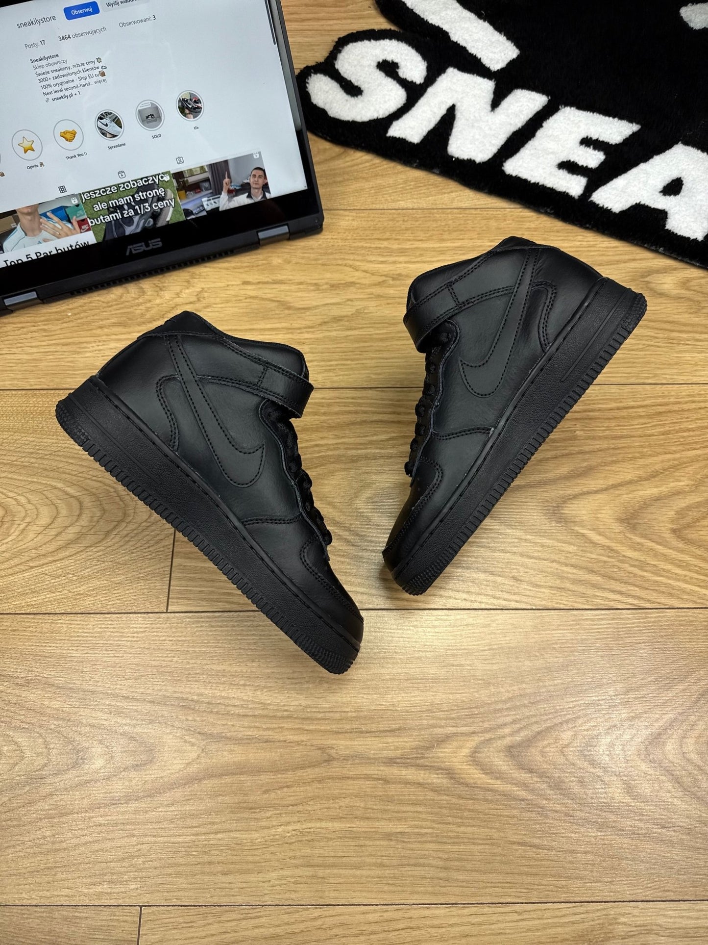 Nike Air Force 1 Mid (37.5)