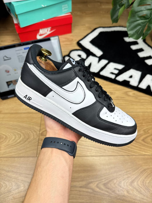 Nike Air Force 1 Low (40.5)