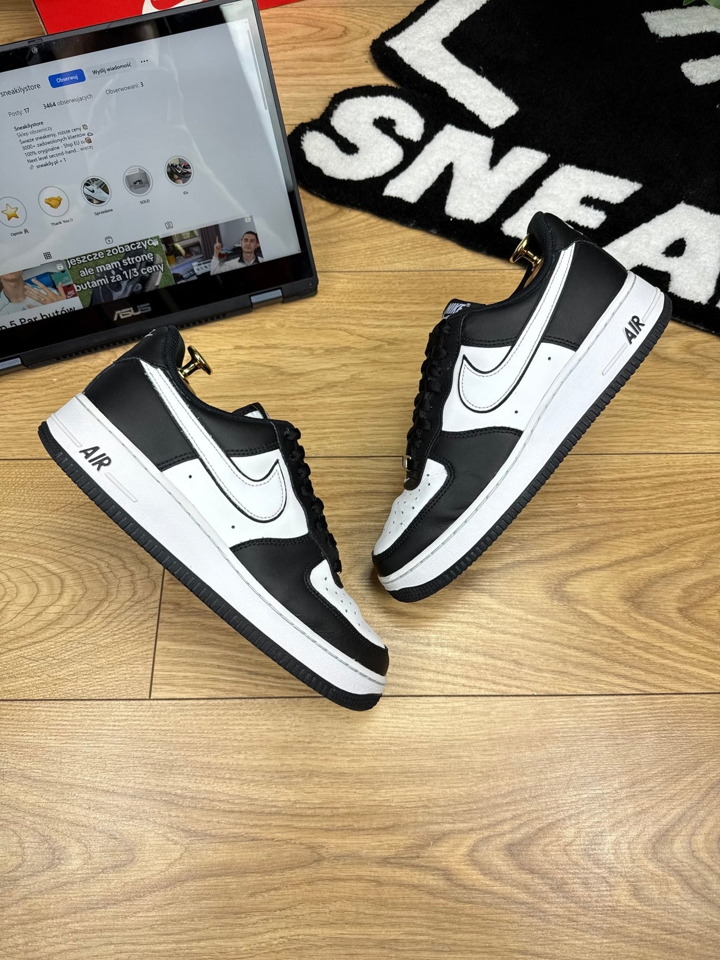 Nike Air Force 1 Low (40.5)