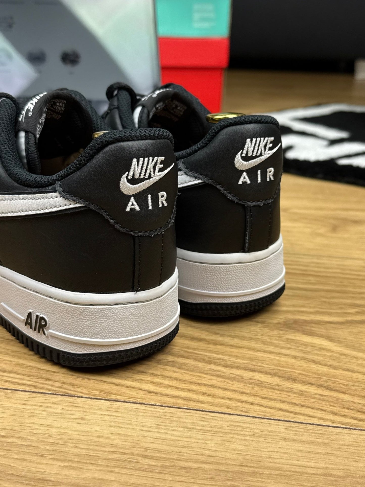 Nike Air Force 1 Low (40.5)