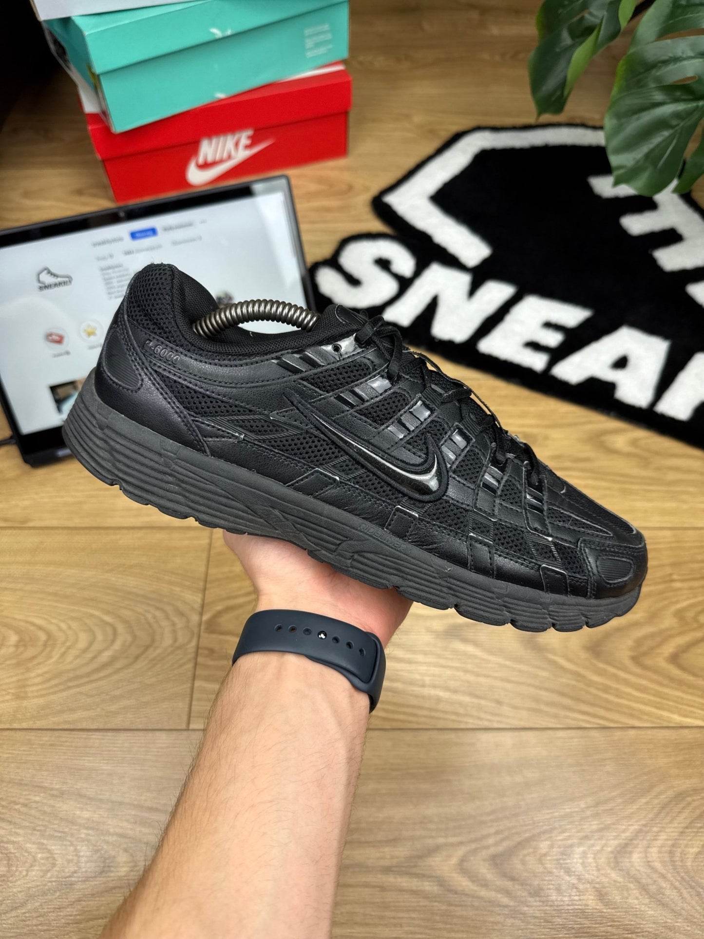 Nike P-6000 (44.5)