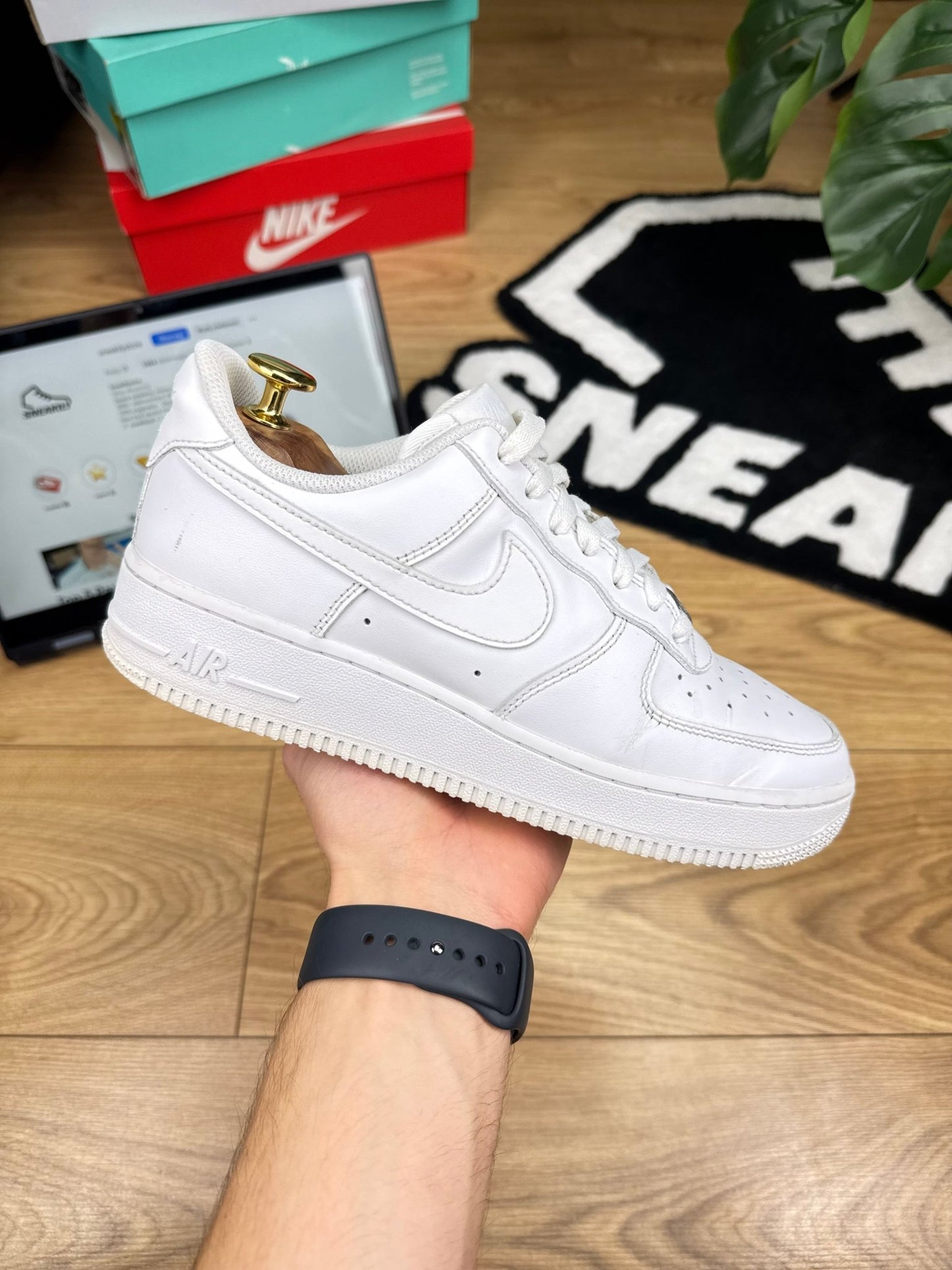 Nike Air Force 1 Low (38.5)
