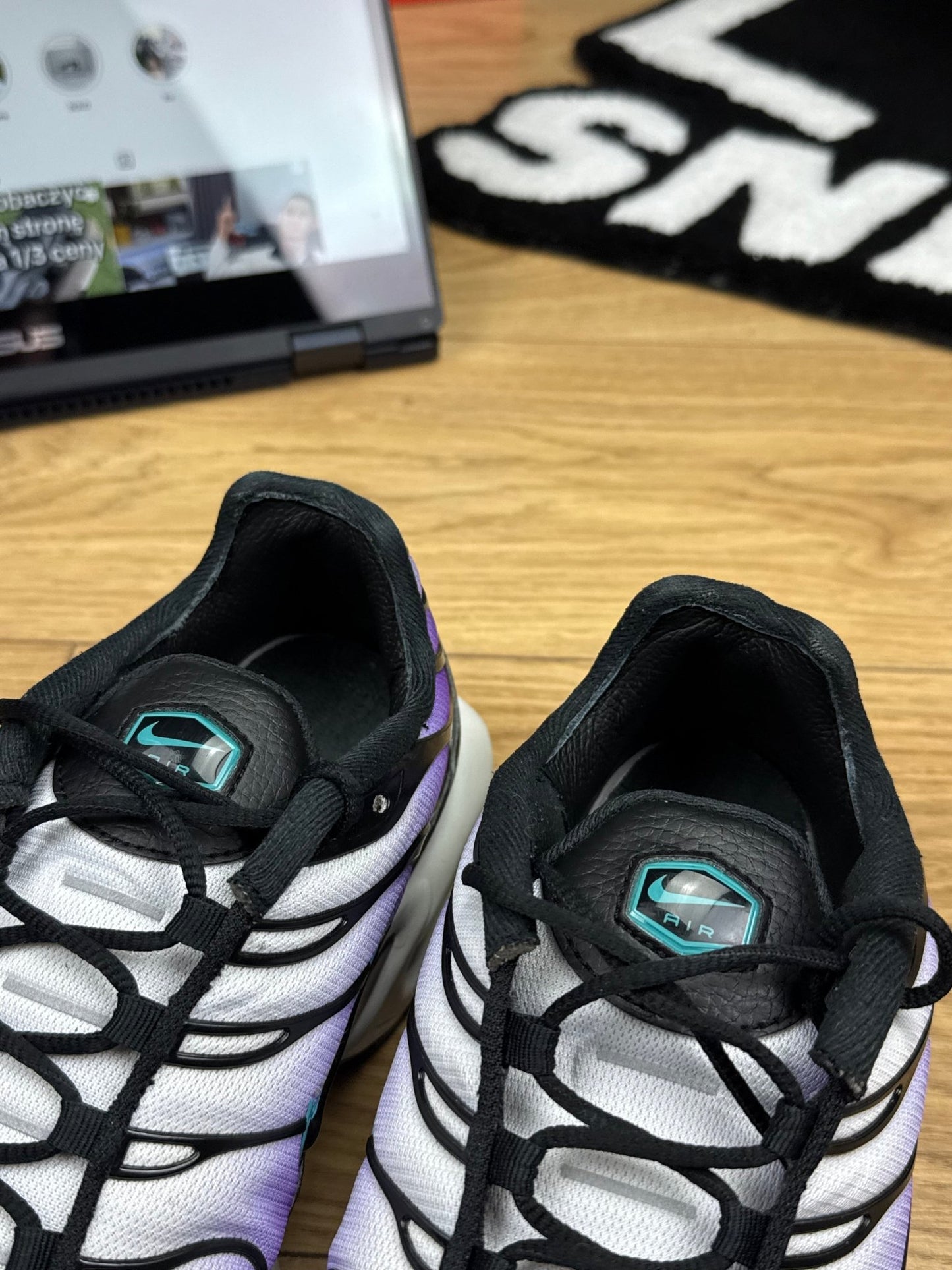 Nike Air Max Plus Reverse Grape (45)