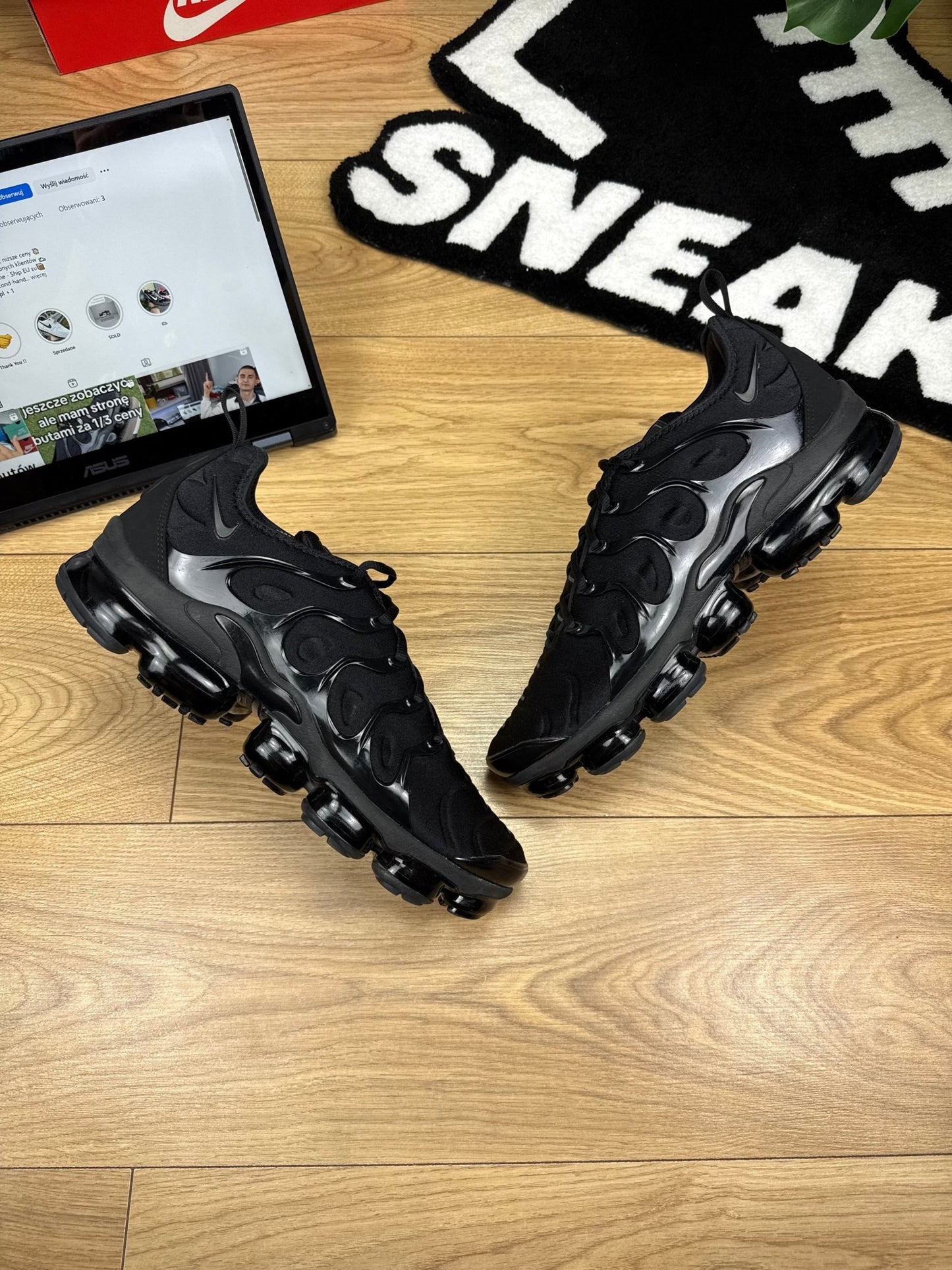 Nike Air Vapormax Plus (45.5)