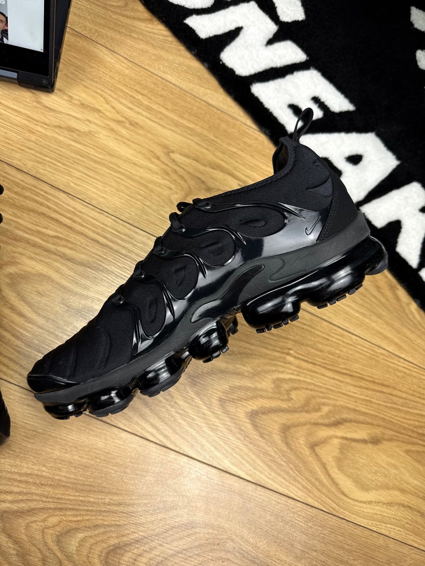 Nike Air Vapormax Plus (45.5)