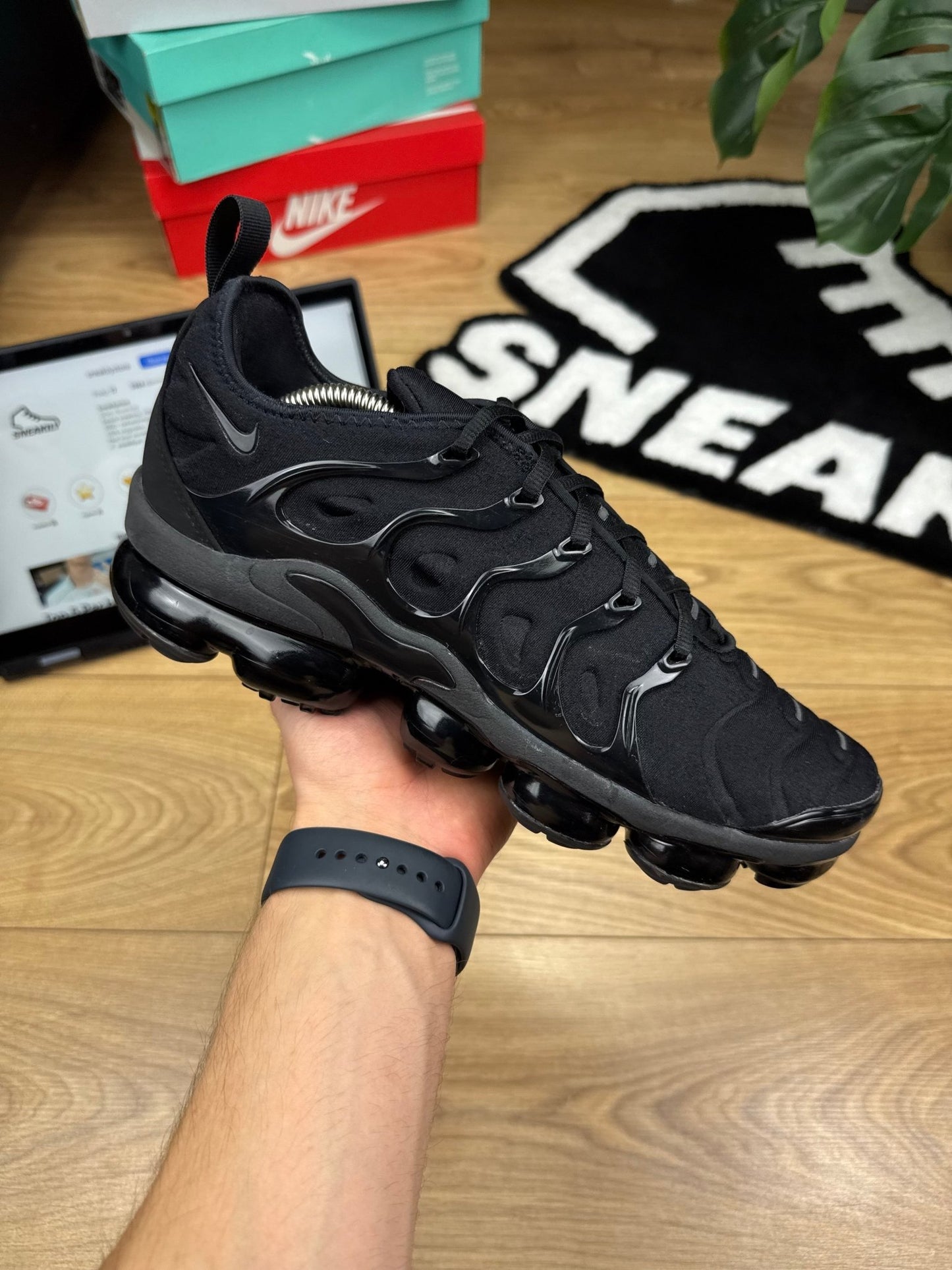 Nike Air Vapormax Plus (43)