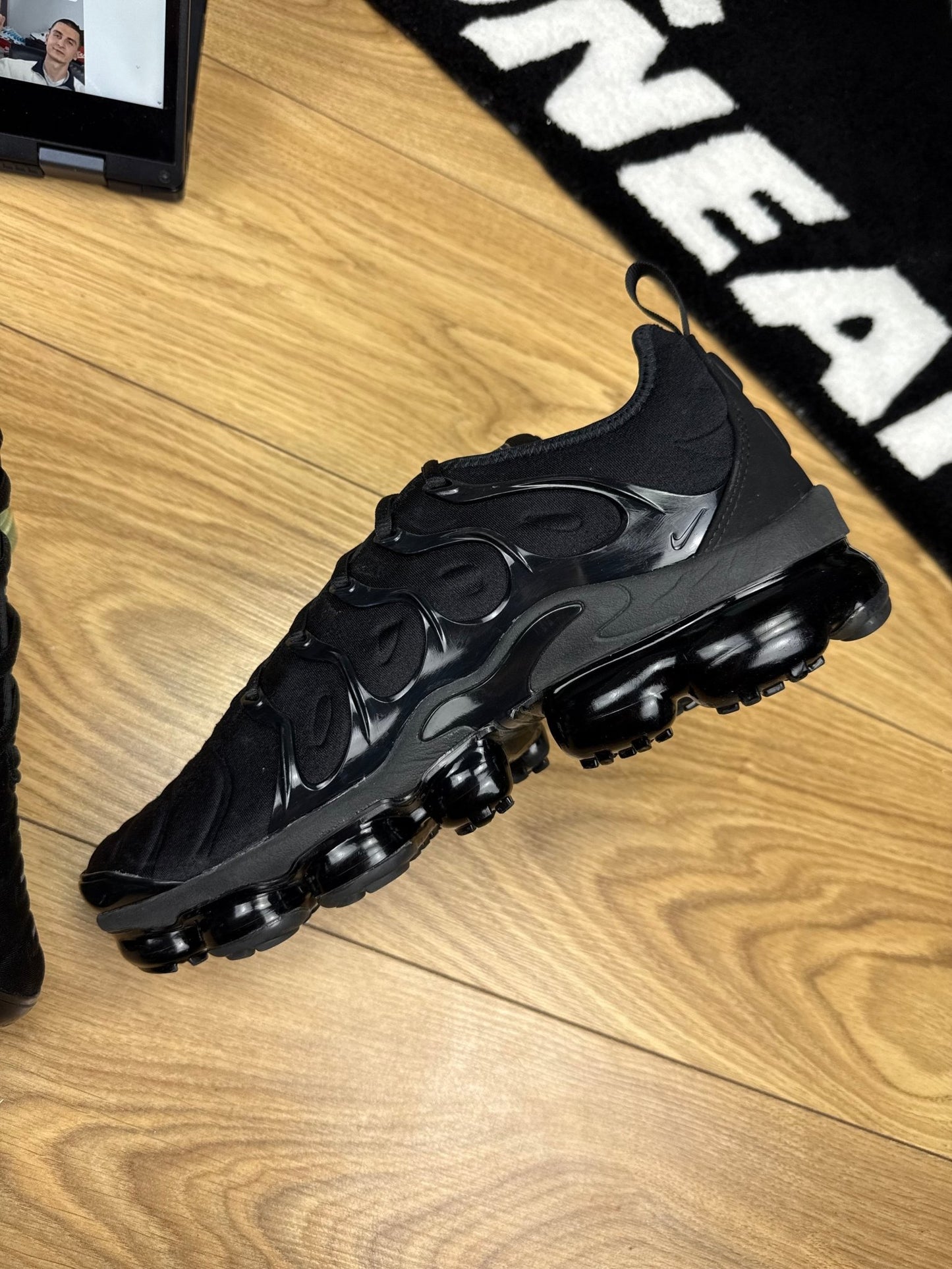 Nike Air Vapormax Plus (43)