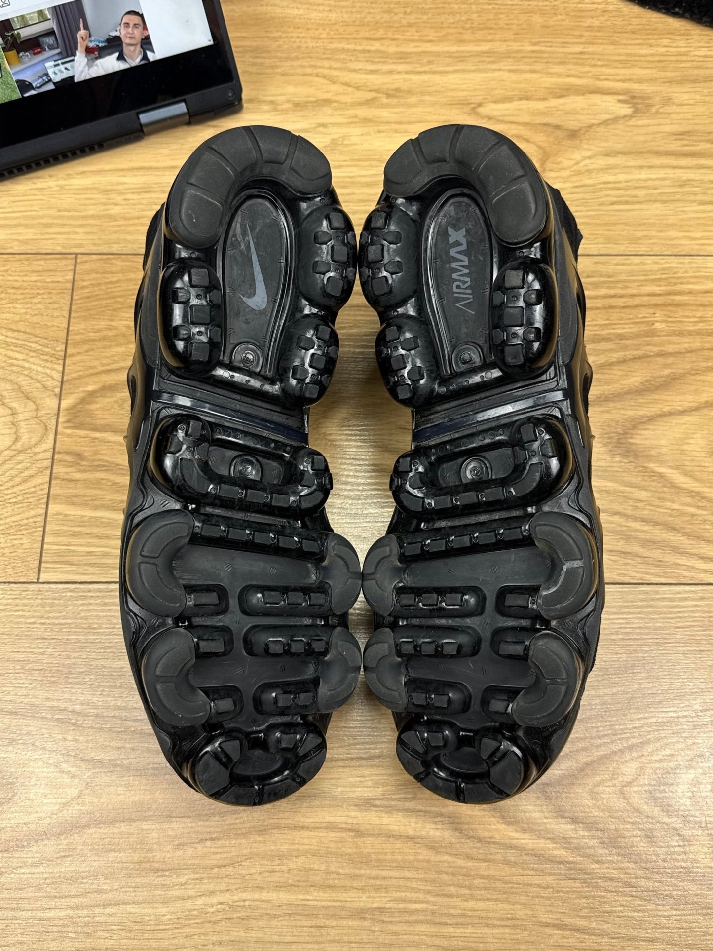 Nike Air Vapormax Plus (43)