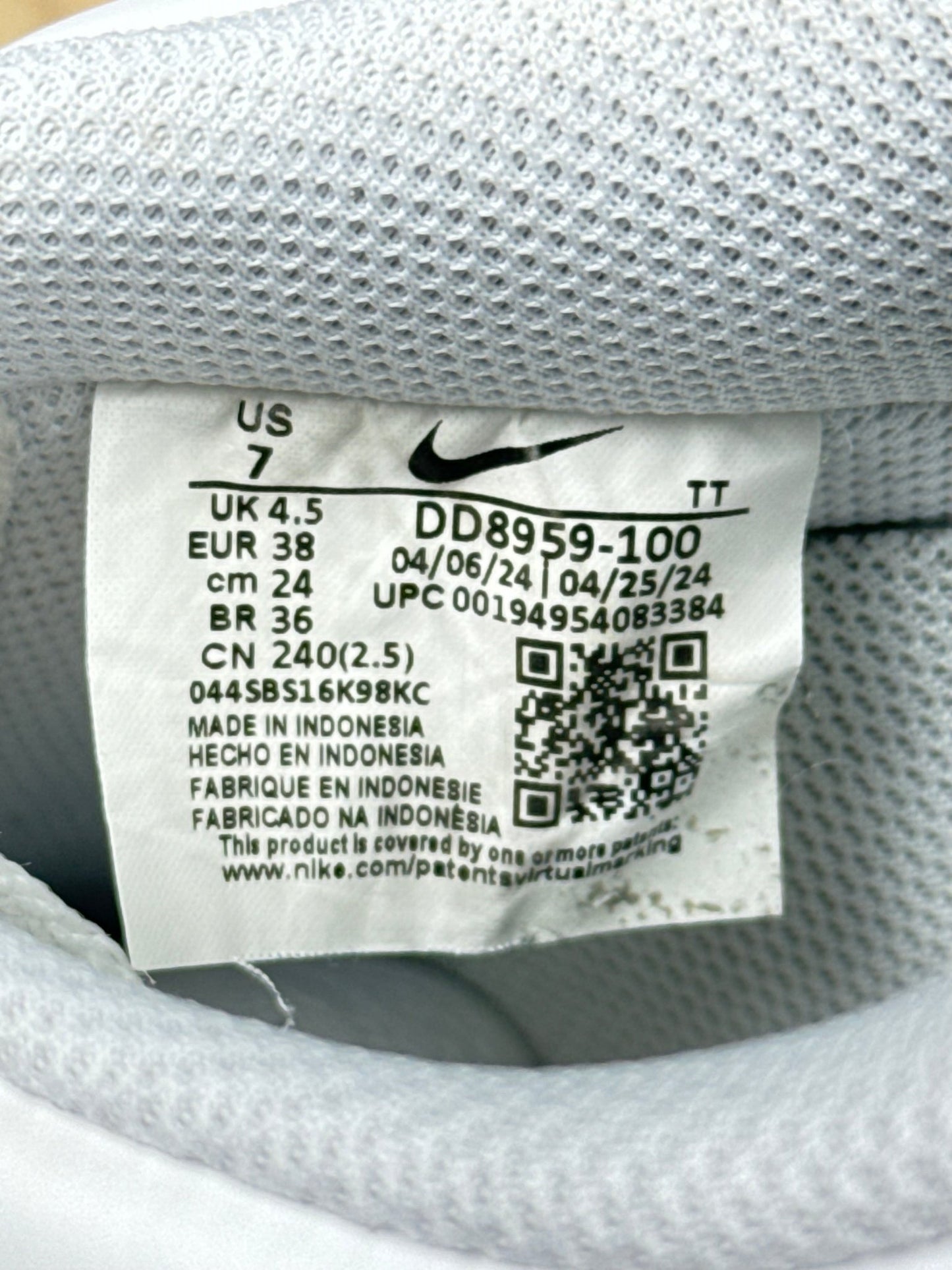Nike Air Force 1 Low (38)