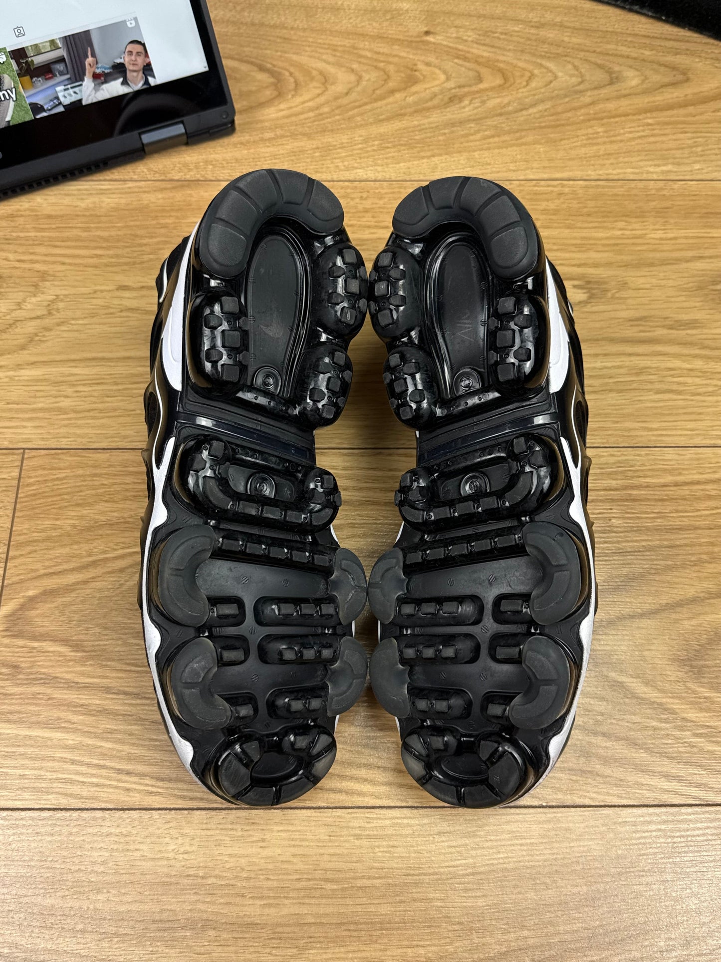Nike Air Vapormax Plus (43)