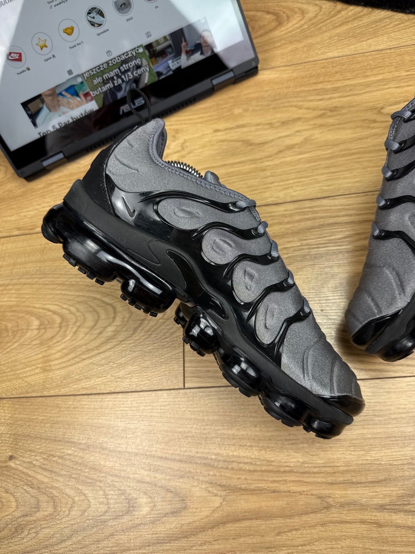 Nike Air Vapormax Plus (43)