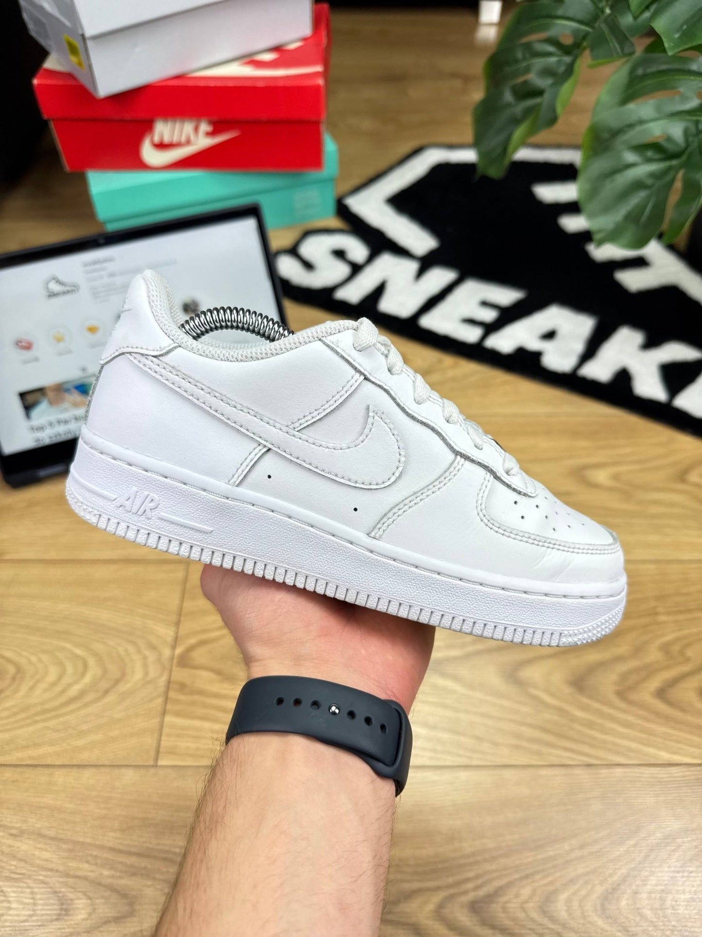 Nike Air Force 1 Low (36.5)