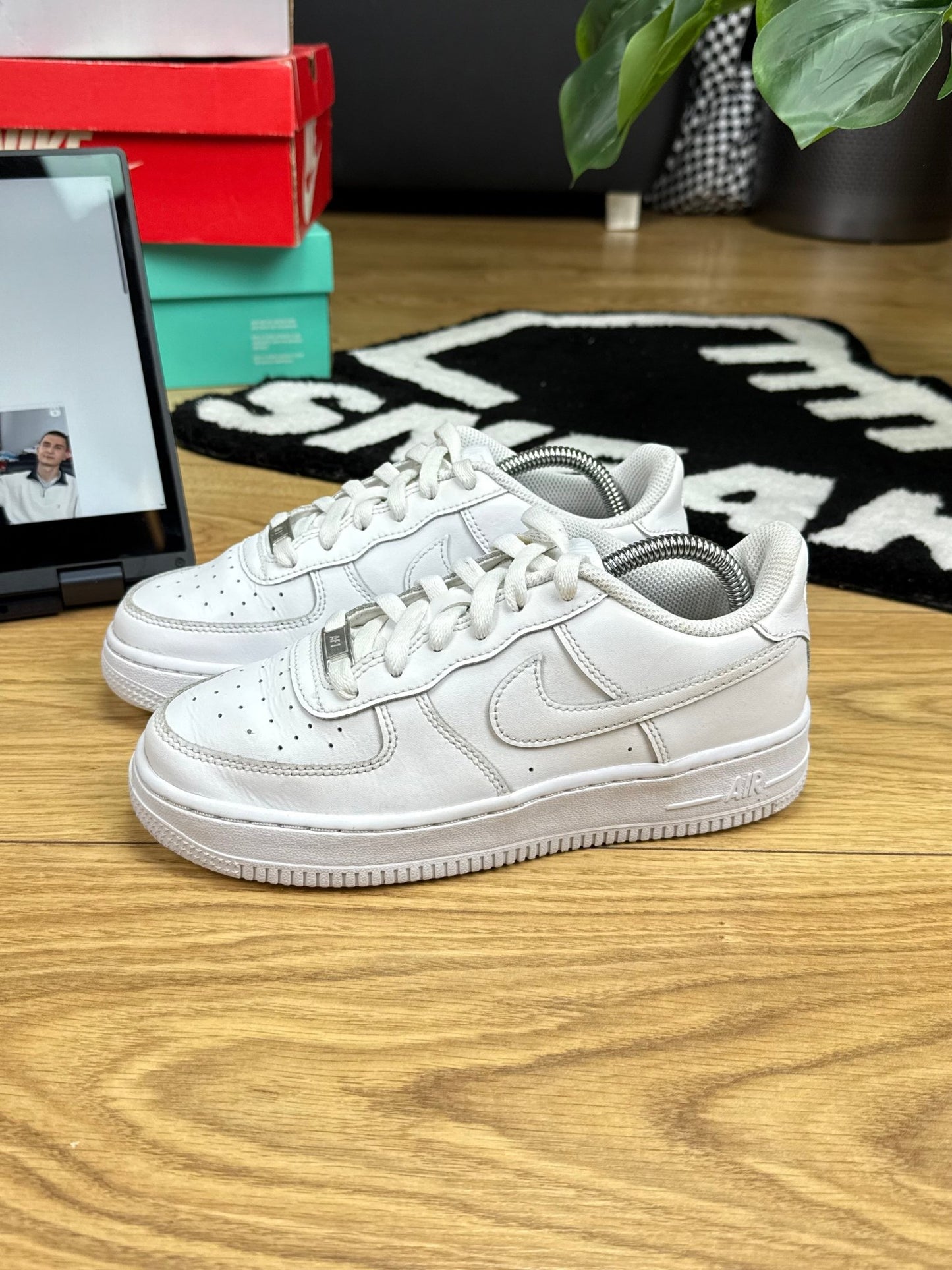 Nike Air Force 1 Low (36.5)