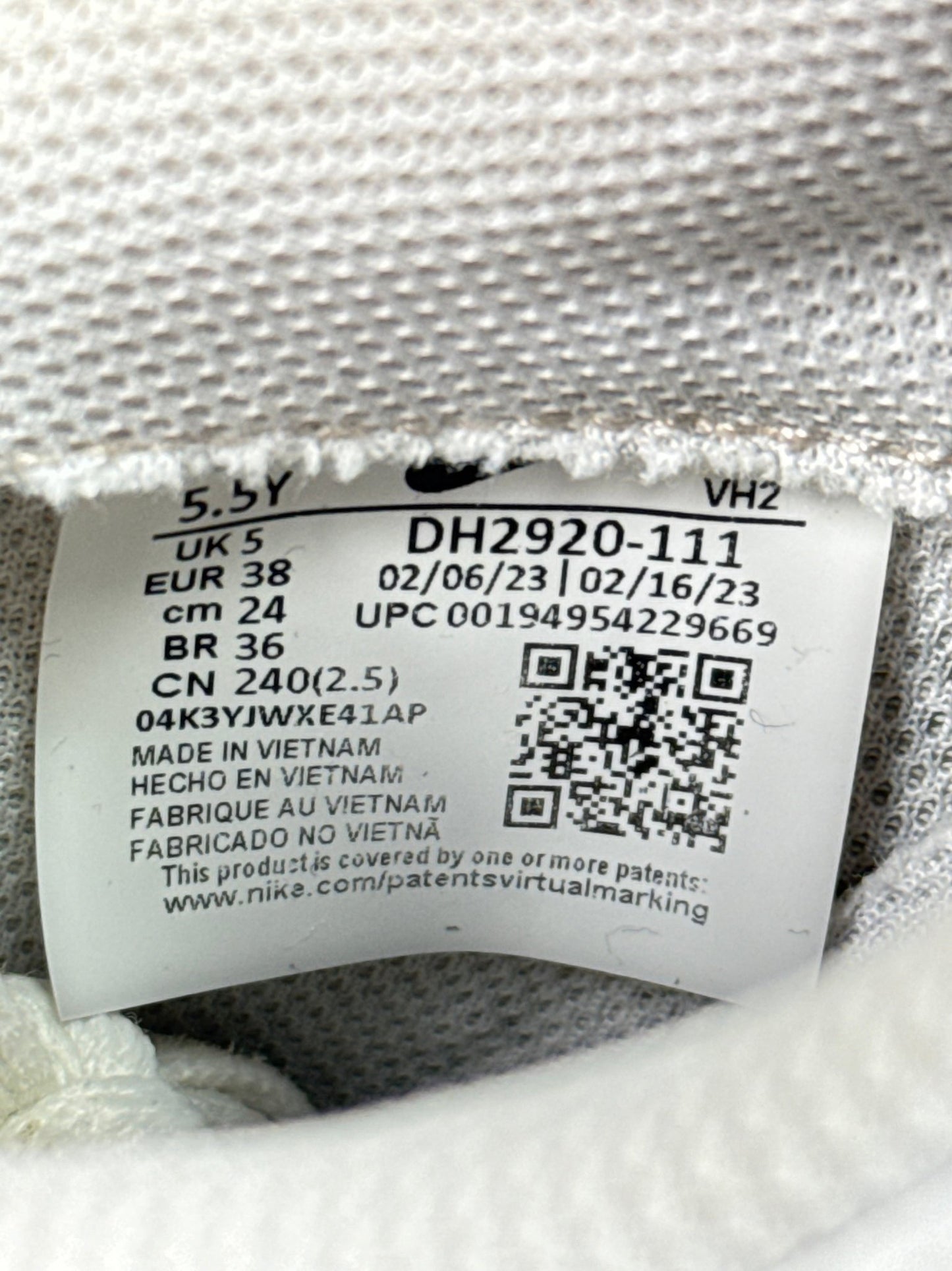 Nike Air Force 1 Low (38)