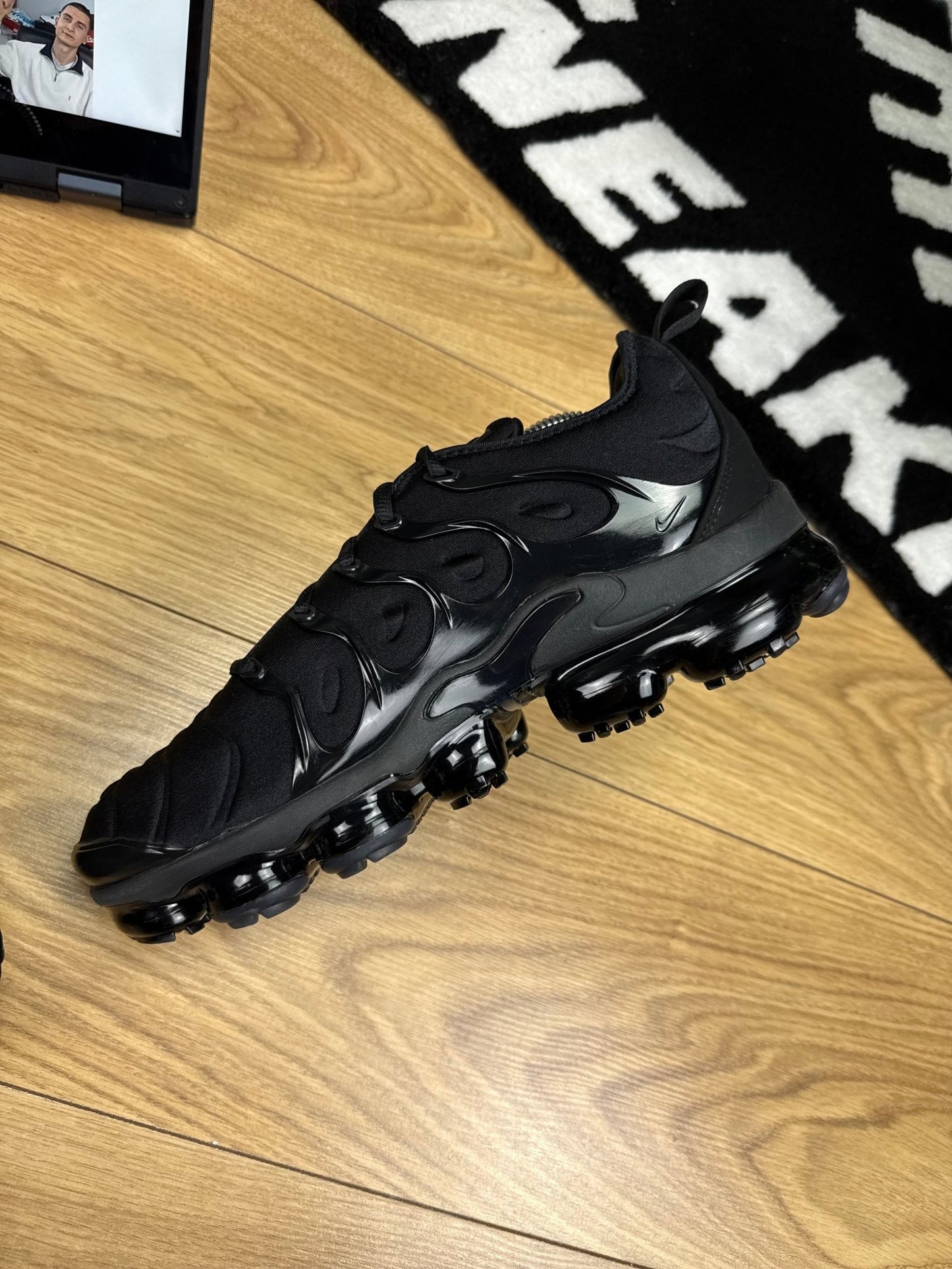 Nike Air Vapormax Plus (43)