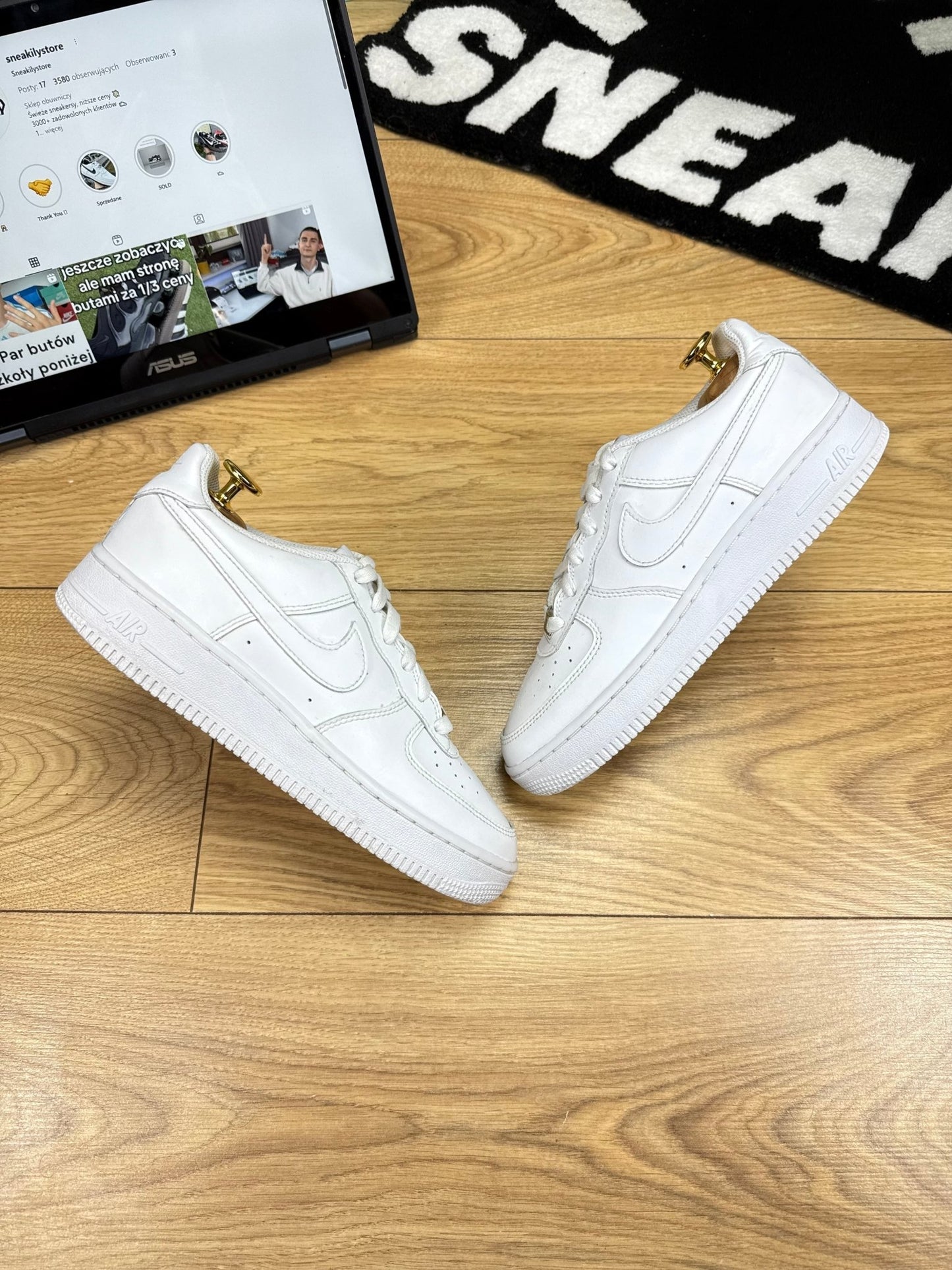 Nike Air Force 1 Low (37.5)
