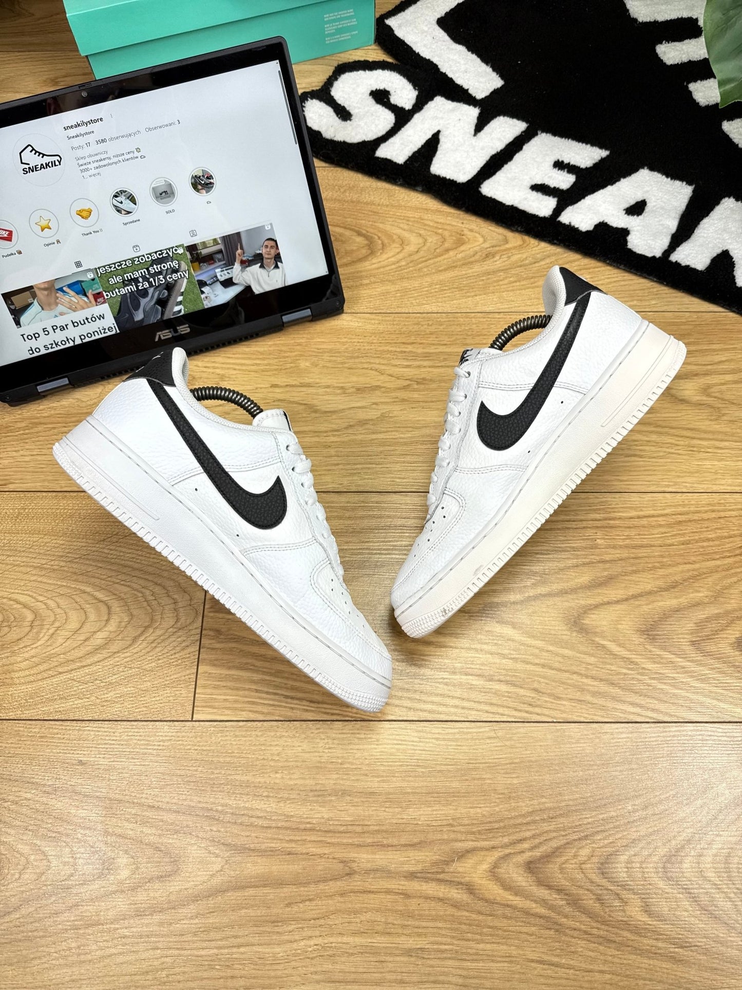 Nike Air Force 1 Low (42.5)