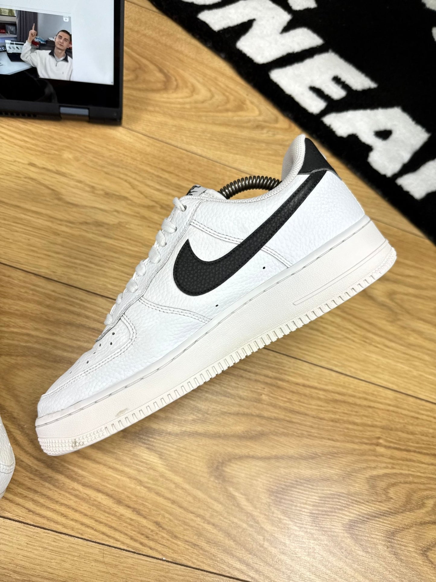 Nike Air Force 1 Low (42.5)