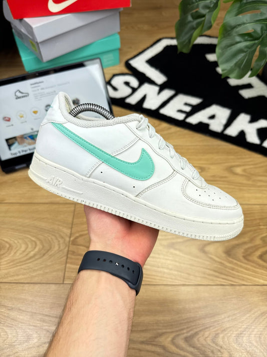 Nike Air Force 1 Low (40)
